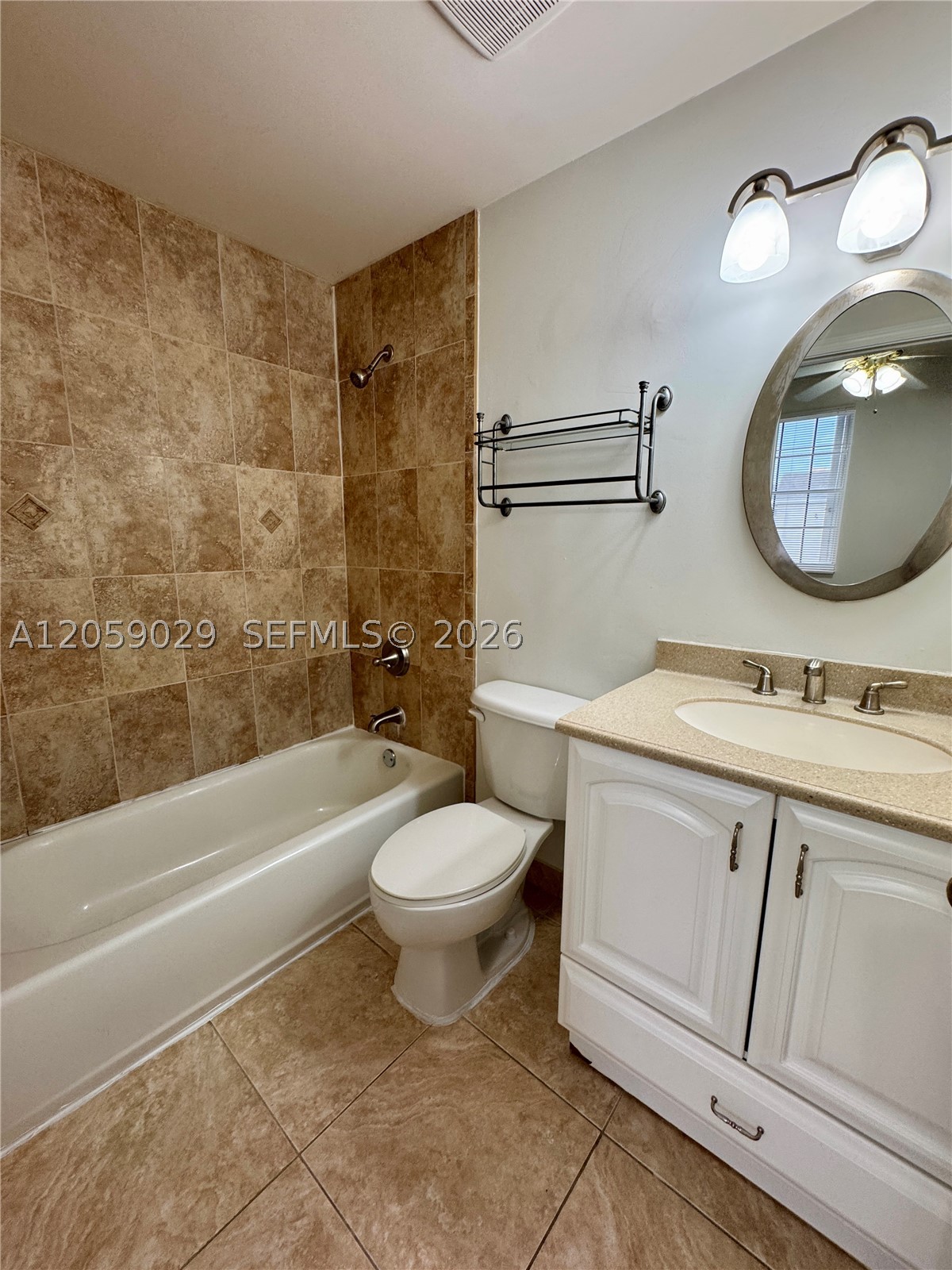 16743 Hemingway Dr #16743, Weston FL 33326