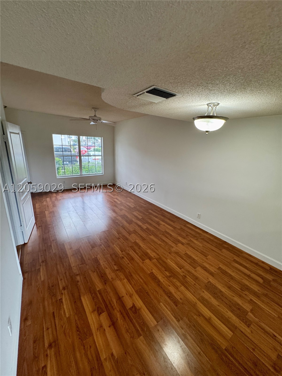 16743 Hemingway Dr #16743, Weston FL 33326