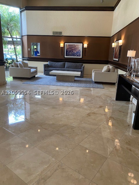 3400 NE 192nd St #1910, Aventura FL 33180