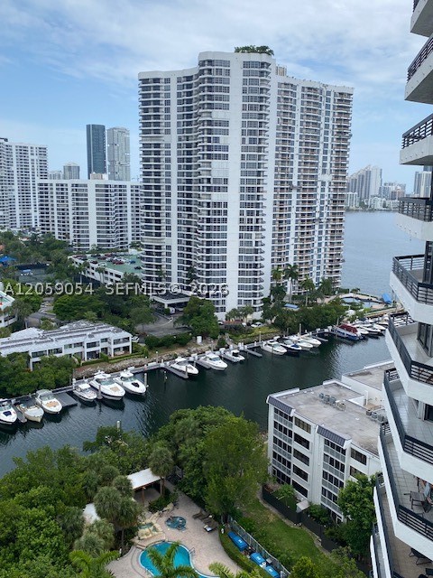 3400 NE 192nd St #1910, Aventura FL 33180