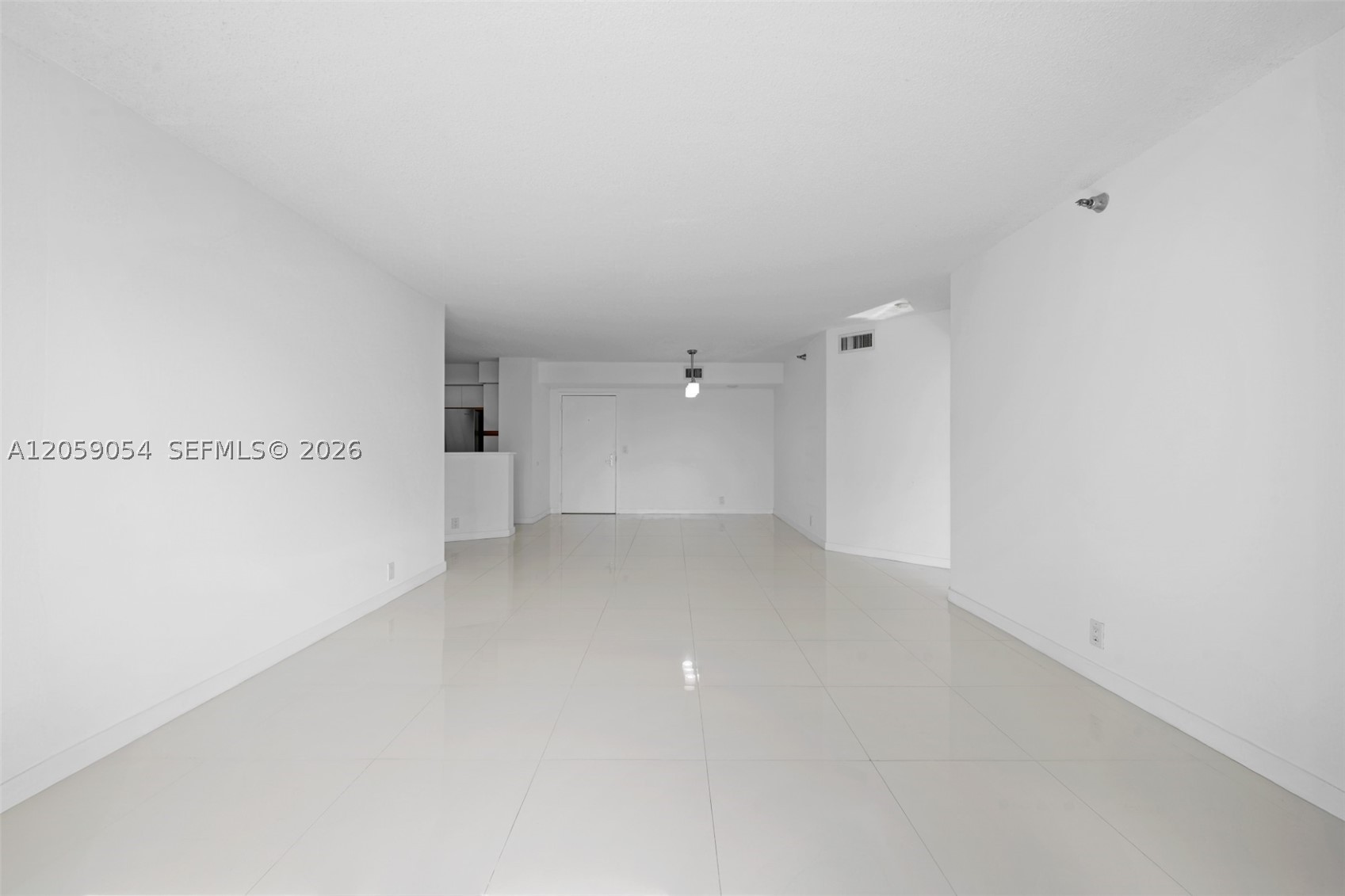 3400 NE 192nd St #1910, Aventura FL 33180