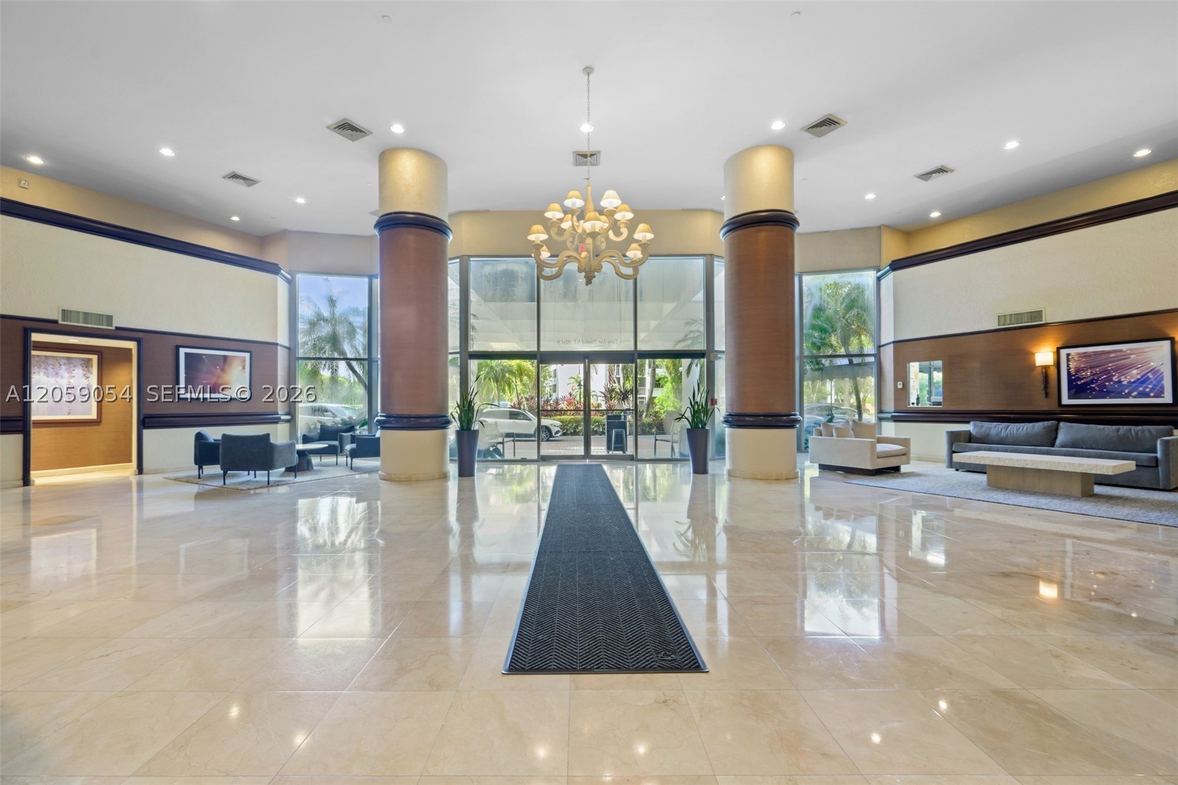 3400 NE 192nd St #1910, Aventura FL 33180