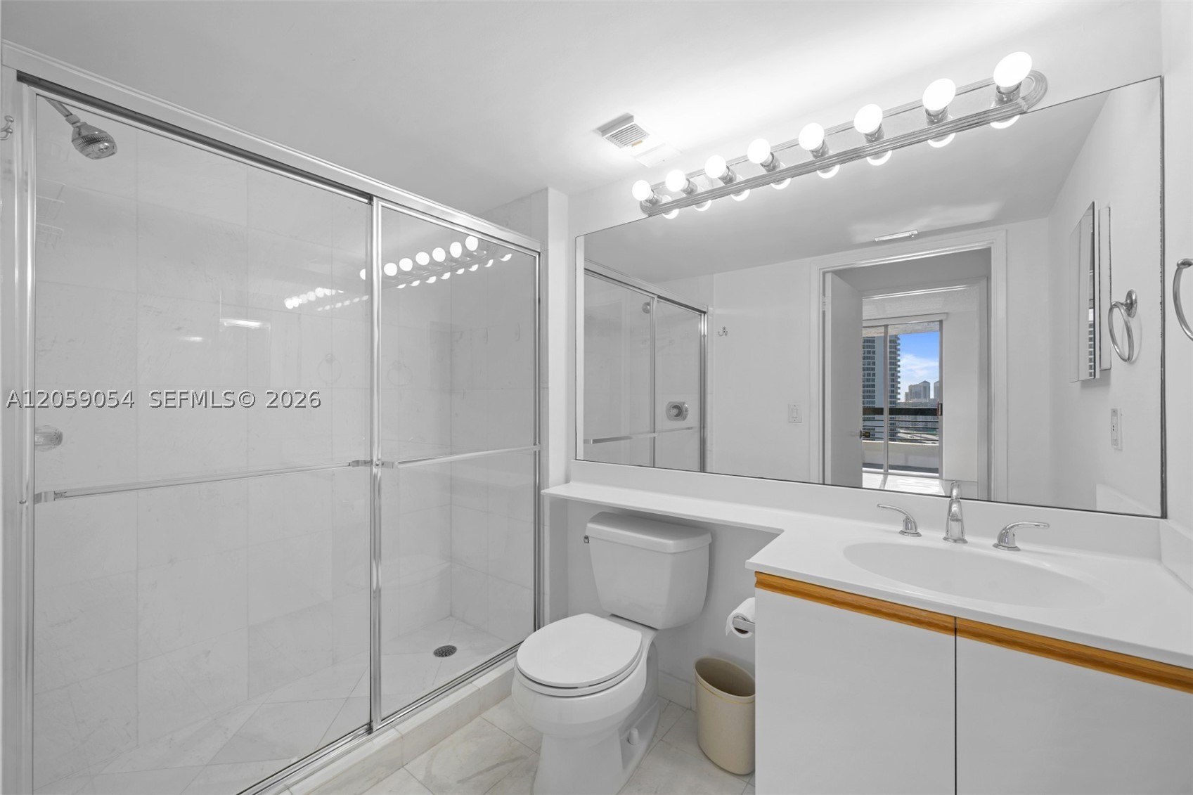 3400 NE 192nd St #1910, Aventura FL 33180