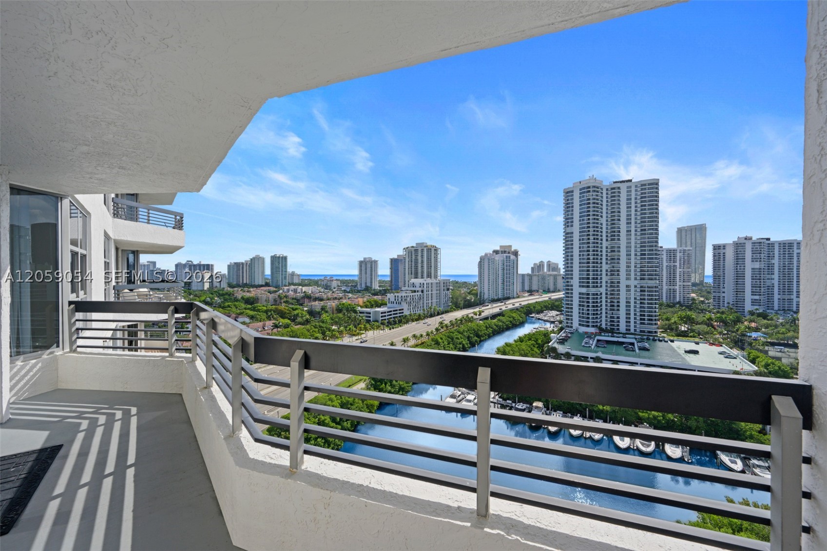 3400 NE 192nd St #1910, Aventura FL 33180