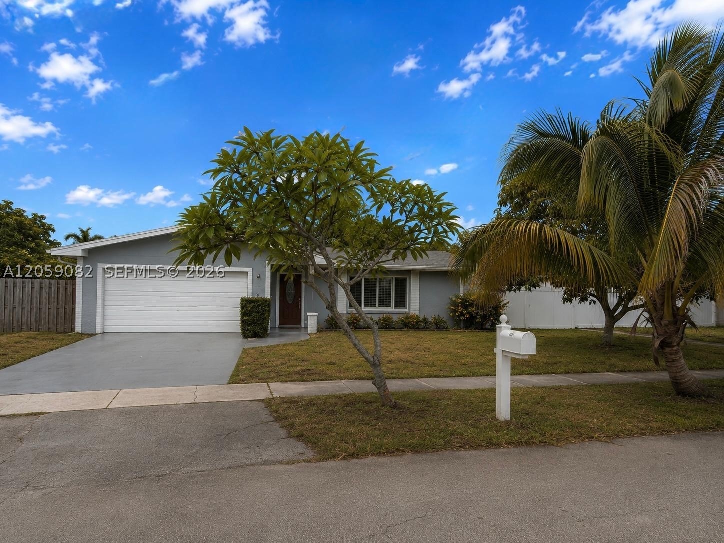 1760 SW 12th St, Boca Raton FL 33486