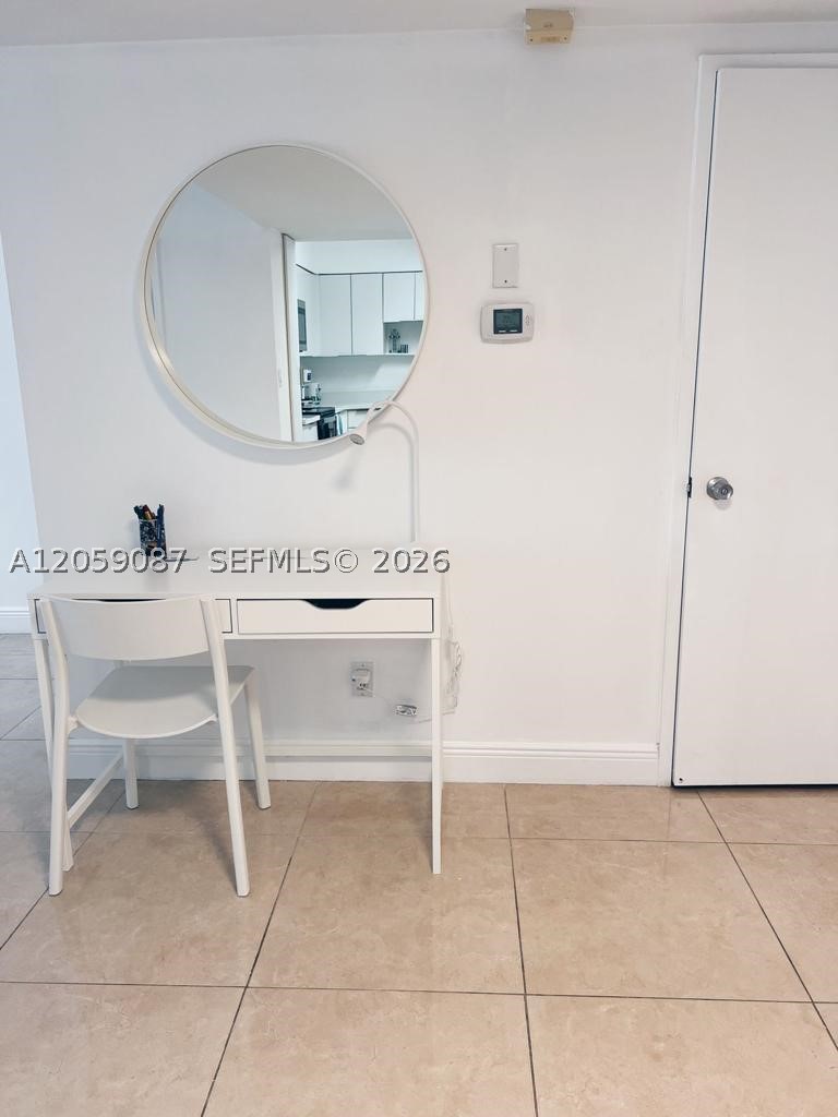5161 Collins Ave #1510, Miami Beach FL 33140