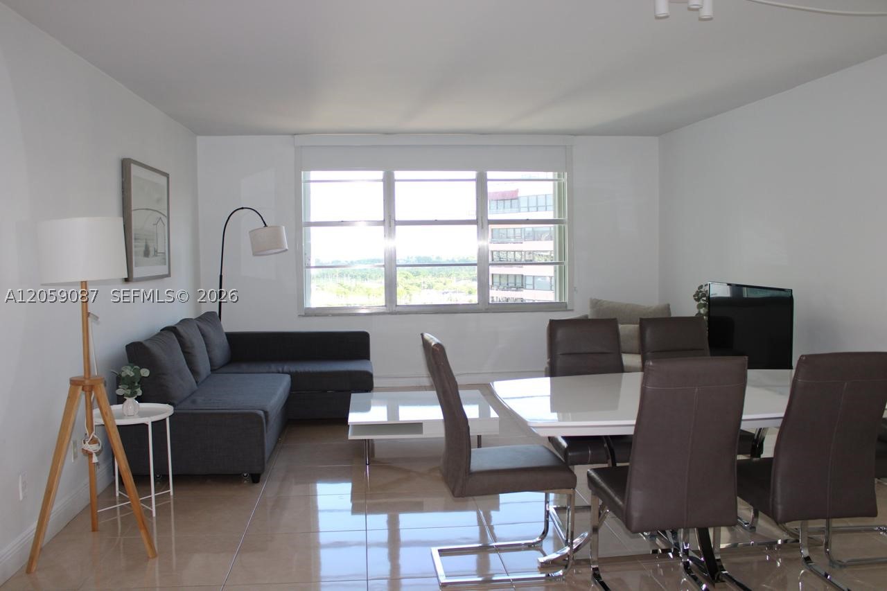 5161 Collins Ave #1510, Miami Beach FL 33140