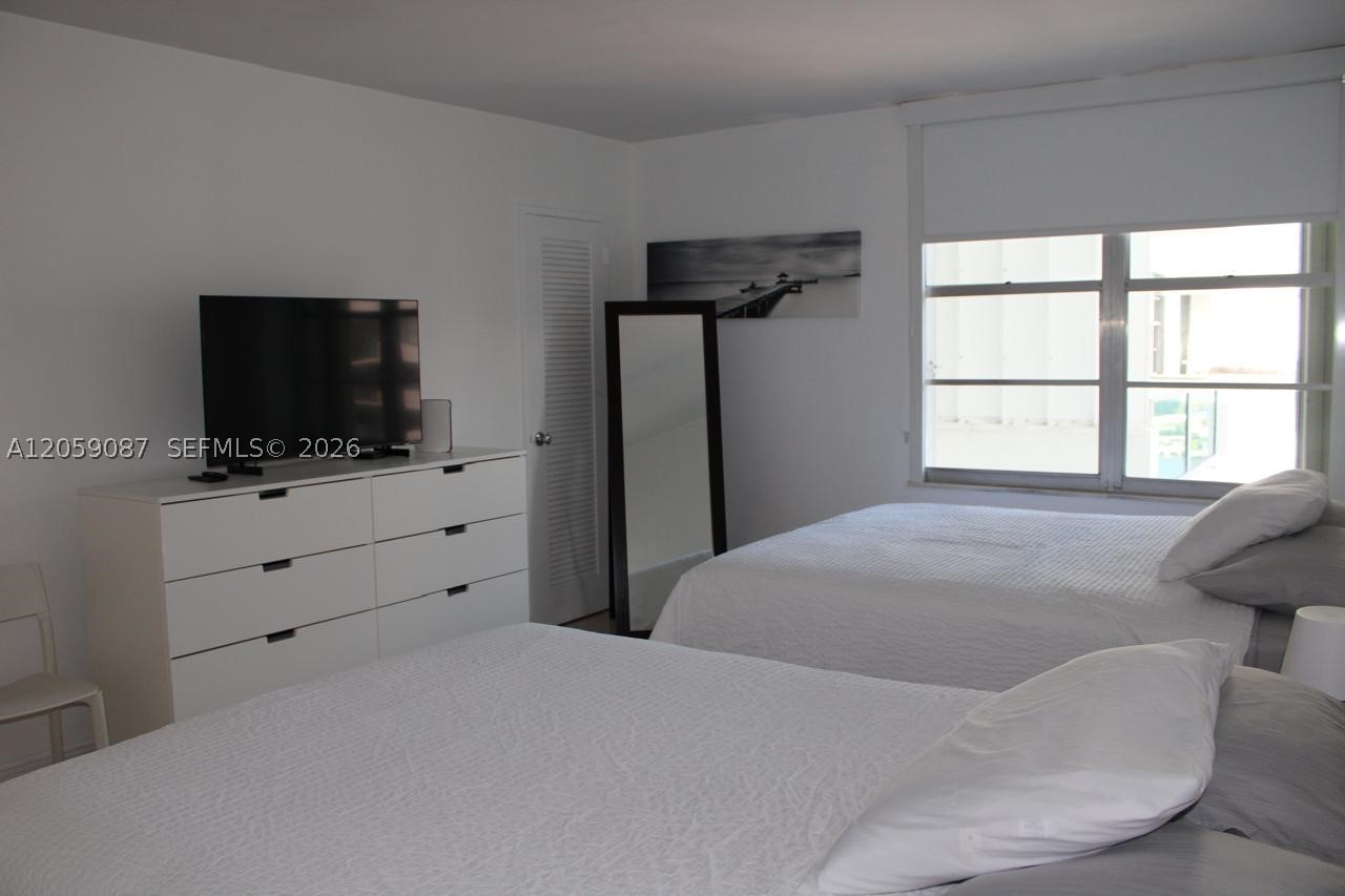 5161 Collins Ave #1510, Miami Beach FL 33140