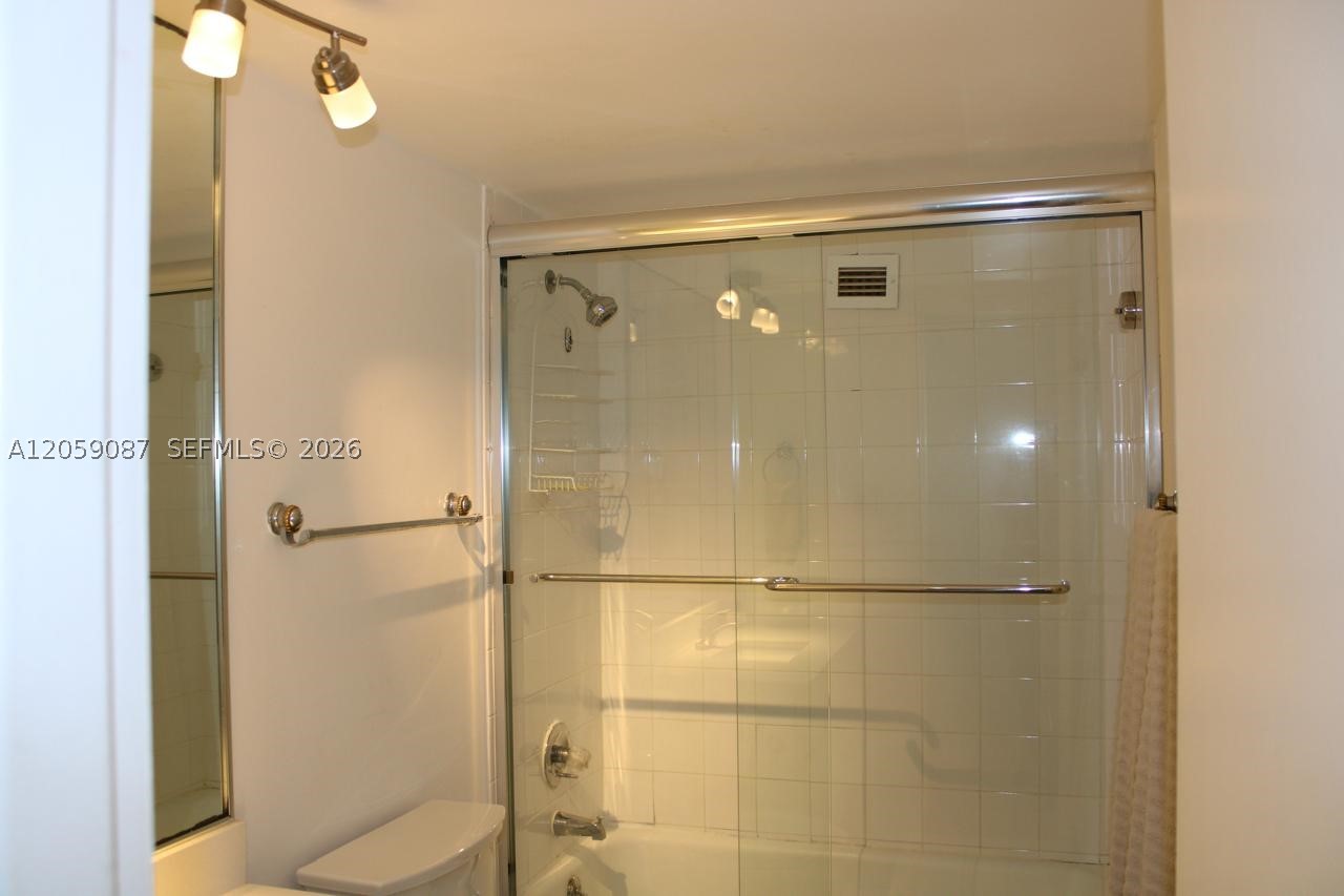 5161 Collins Ave #1510, Miami Beach FL 33140