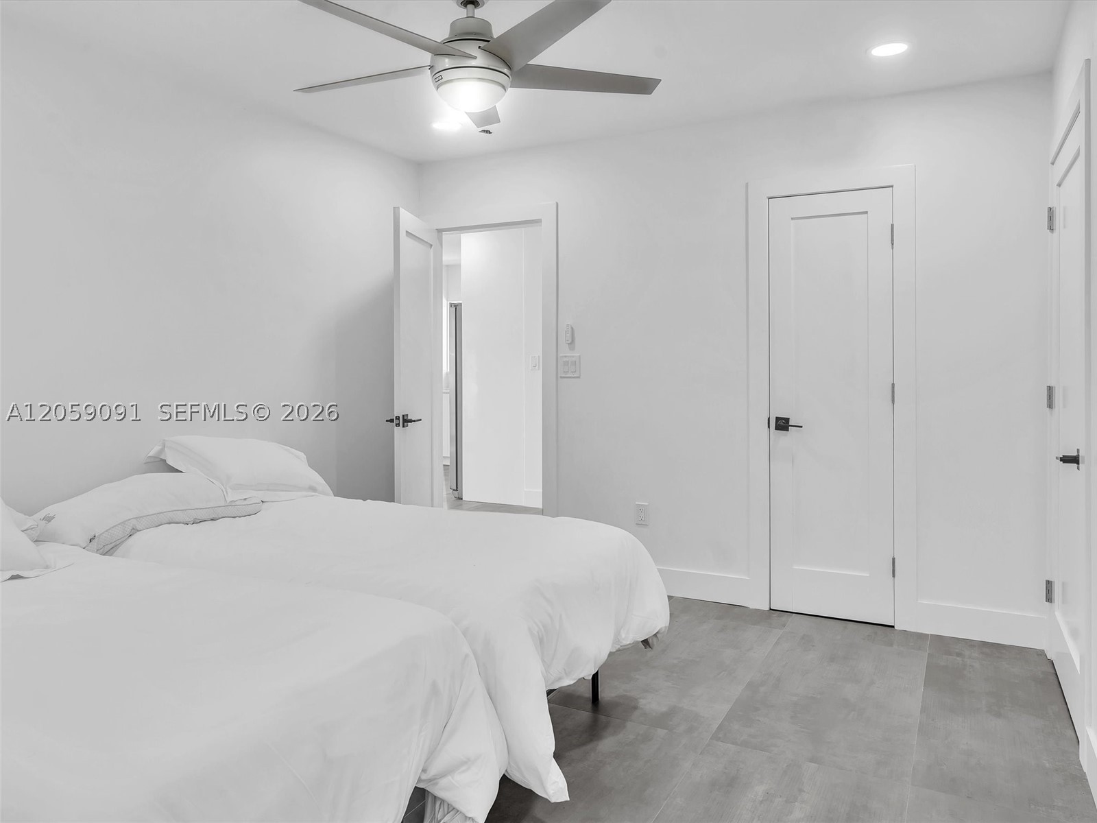 11900 N Bayshore Dr #104, North Miami FL 33181