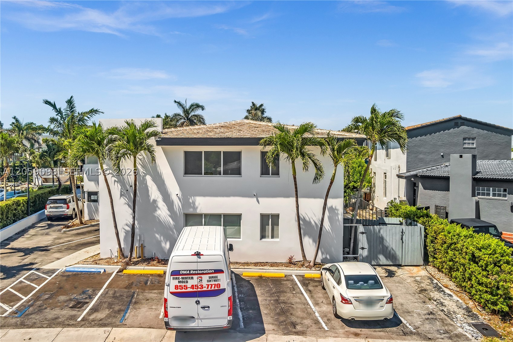11900 N Bayshore Dr #206, North Miami FL 33181