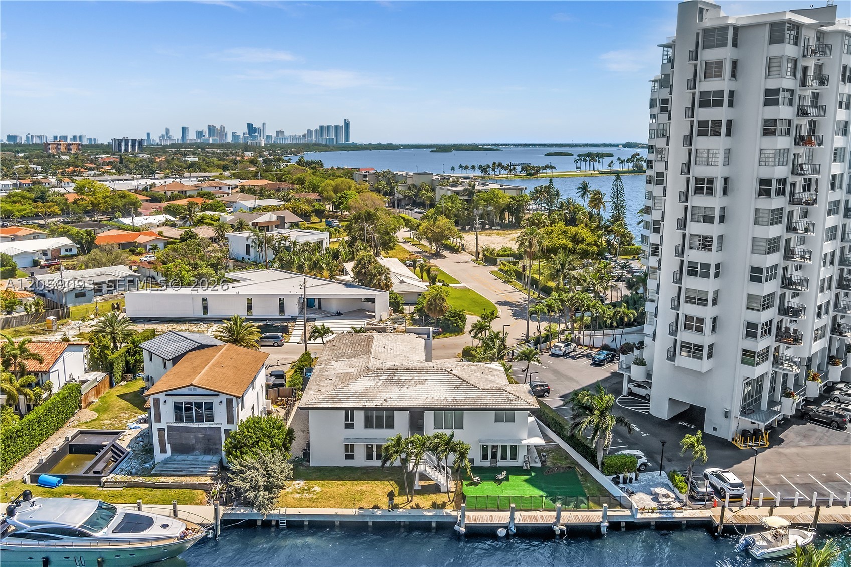 11900 N Bayshore Dr #206, North Miami FL 33181