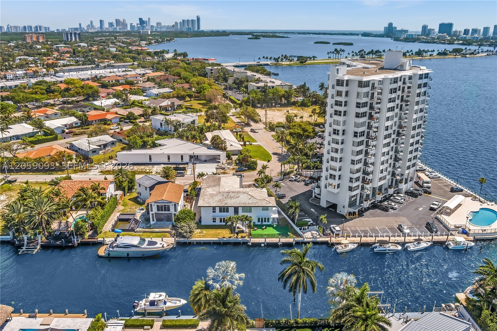 11900 N Bayshore Dr #206, North Miami FL 33181