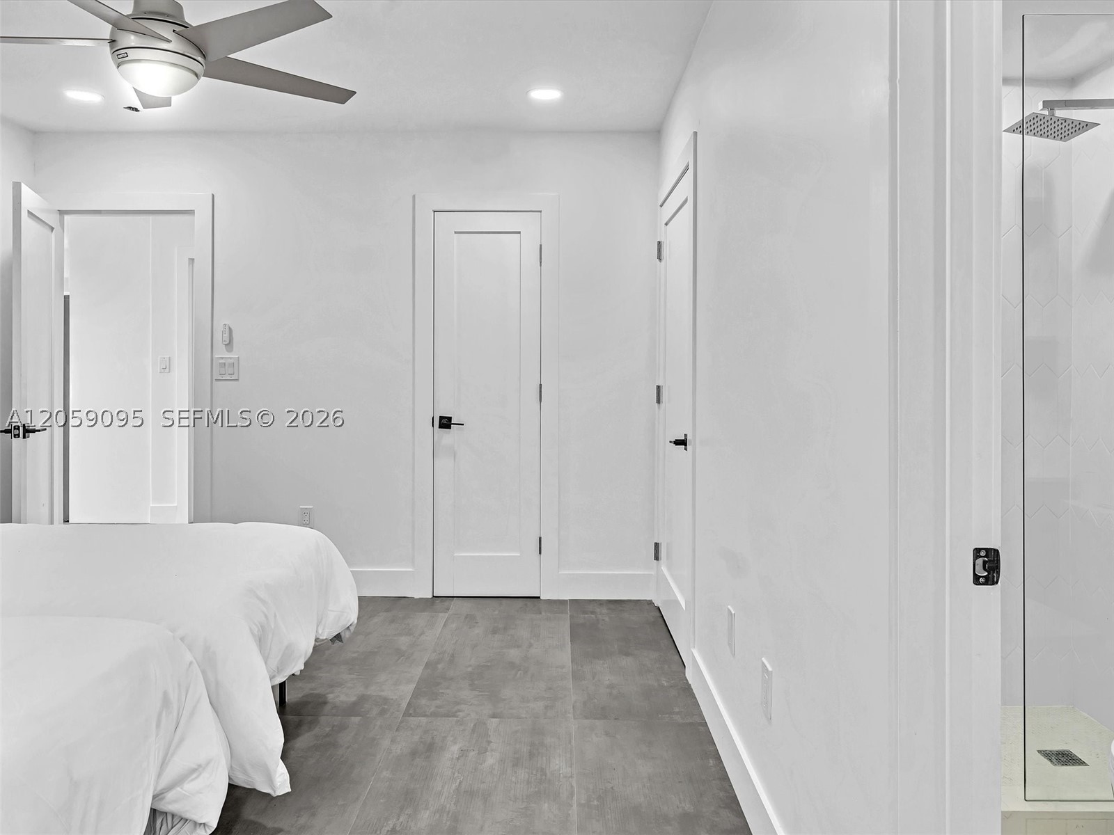11900 N Bayshore Dr #207, North Miami FL 33181