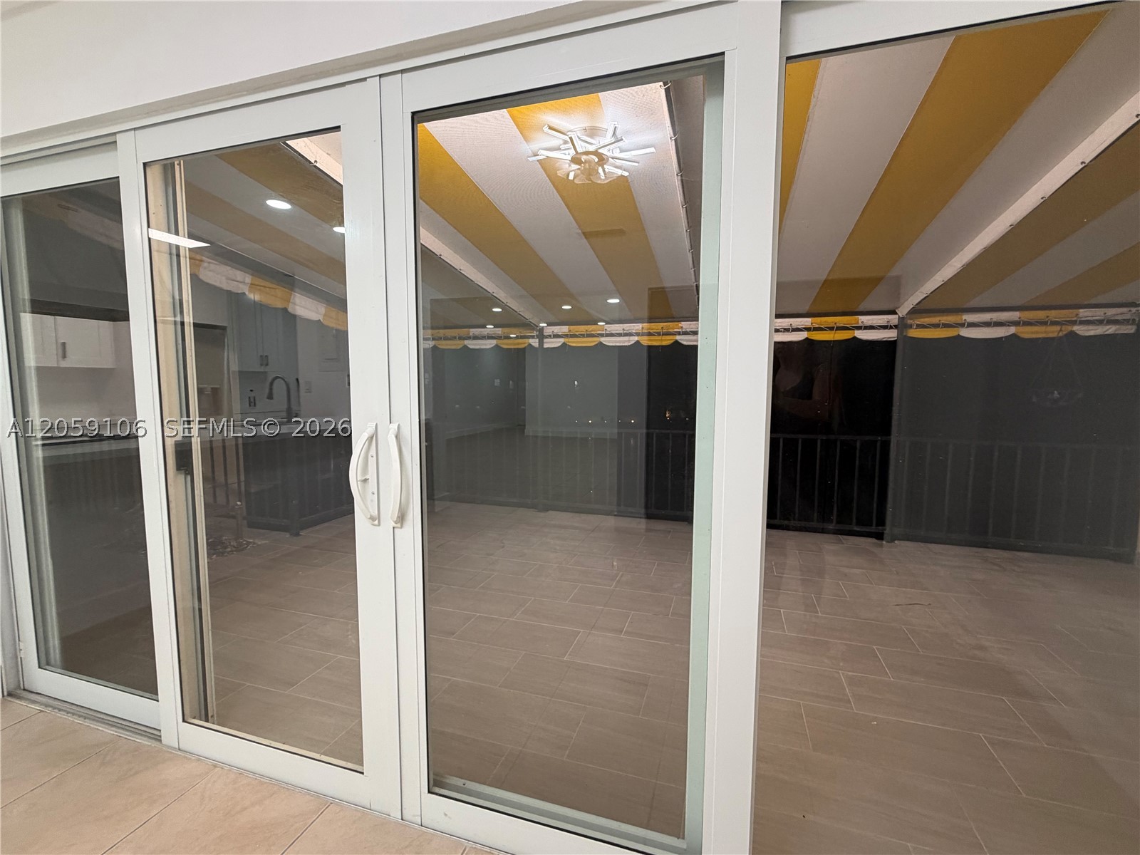7011 Crown Gate Ct., Miami Lakes FL 33014
