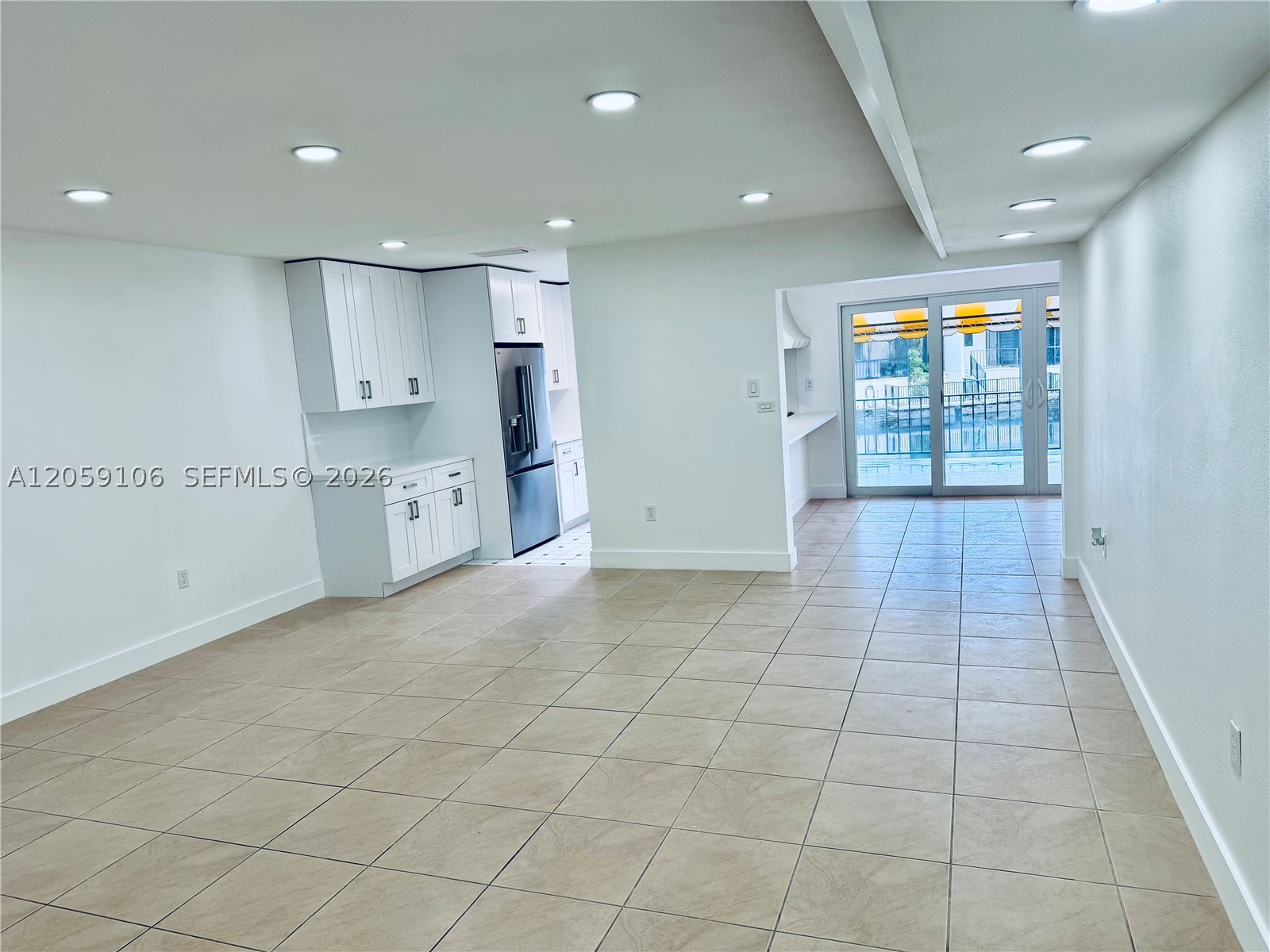 7011 Crown Gate Ct., Miami Lakes FL 33014