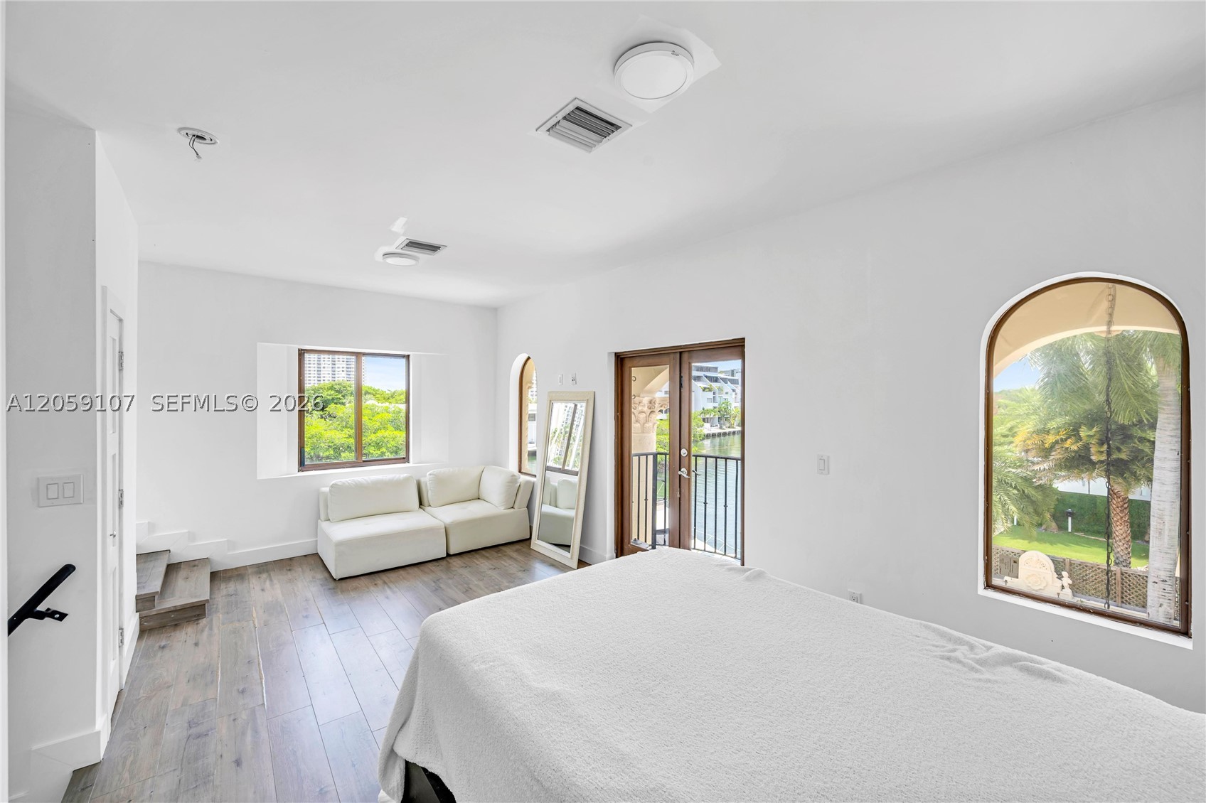 270 Atlantic Ave, Sunny Isles Beach FL 33160