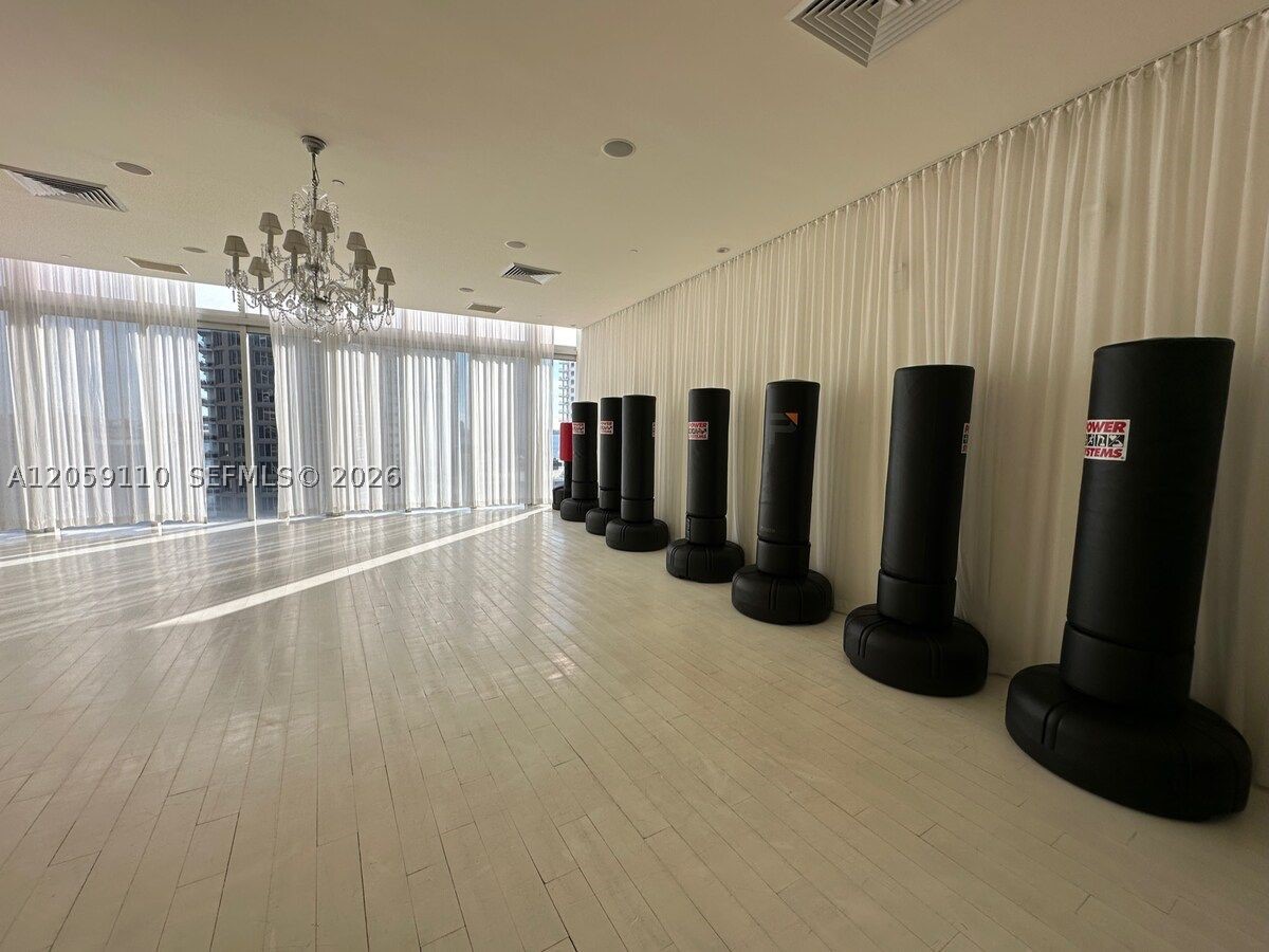 485 Brickell Ave #2507, Miami FL 33131