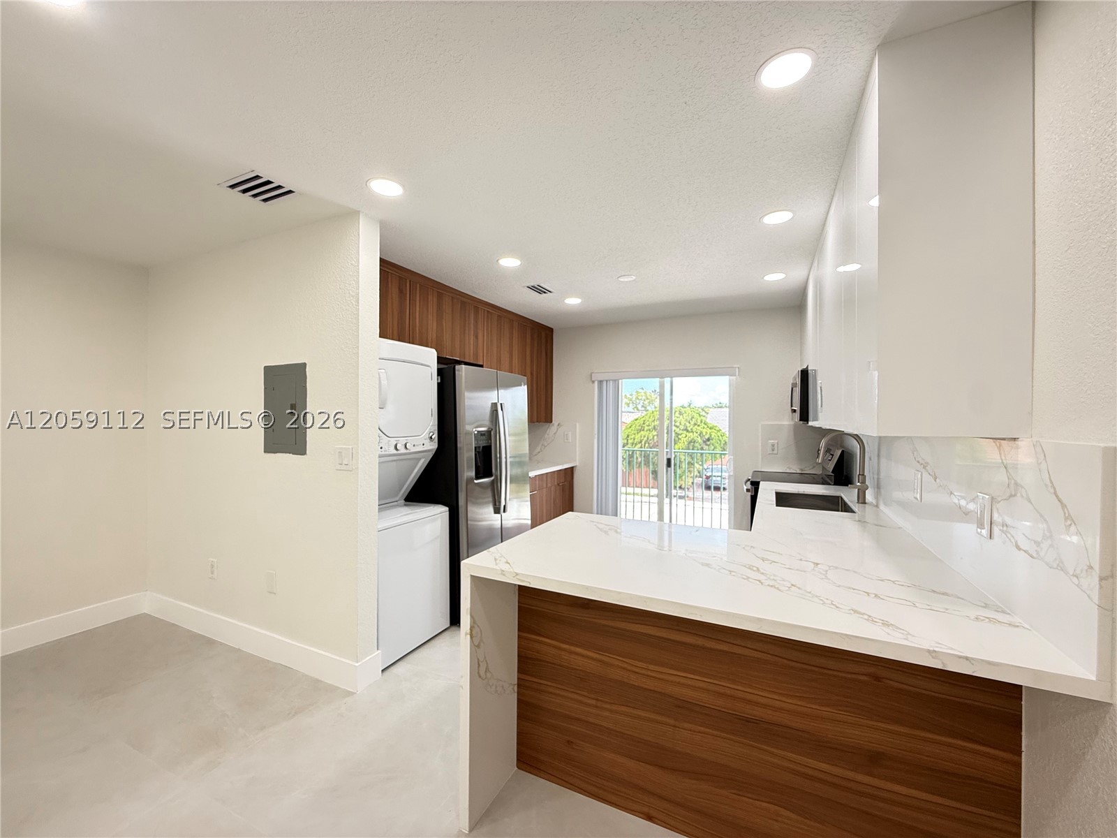 3514 W 76th St #201, Hialeah FL 33018