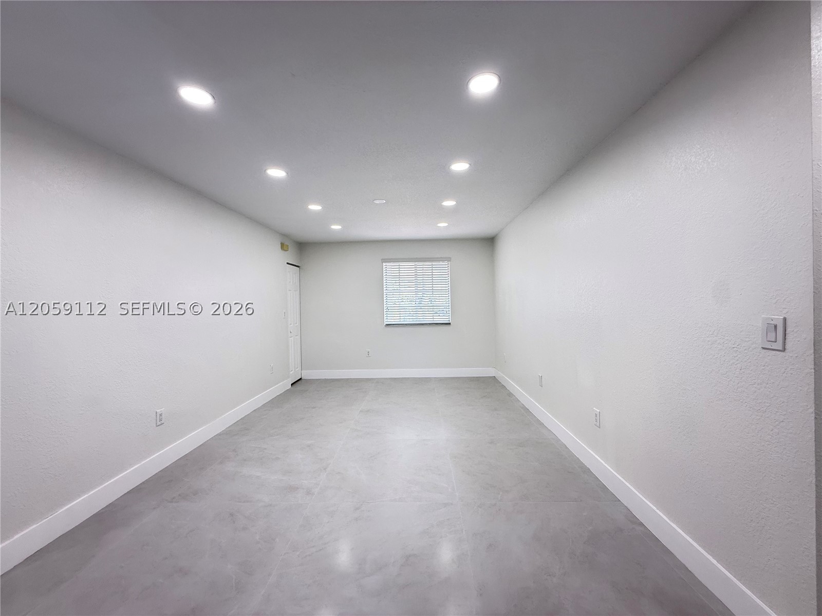 3514 W 76th St #201, Hialeah FL 33018