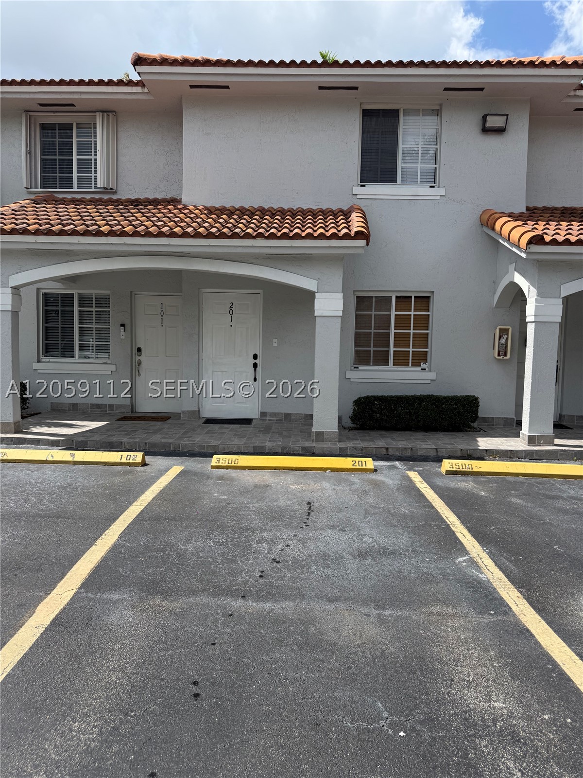 3514 W 76th St #201, Hialeah FL 33018