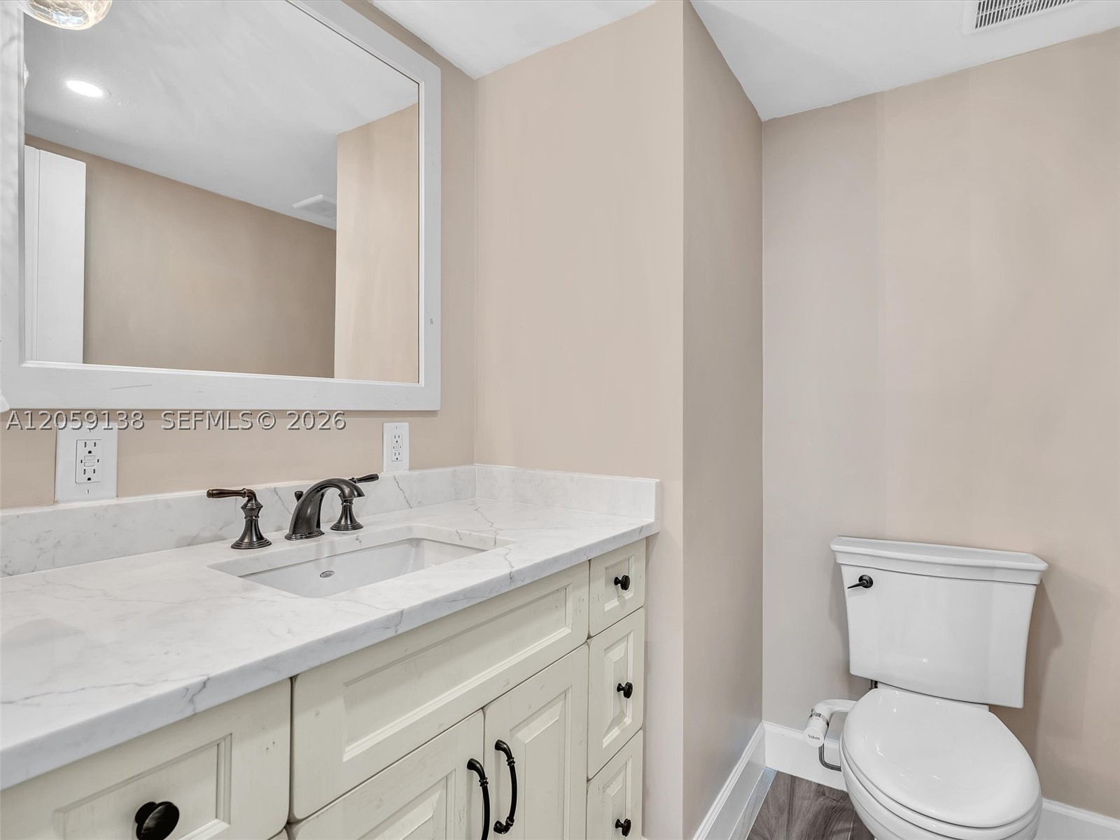 1201 S Ocean Dr #802S, Hollywood FL 33019