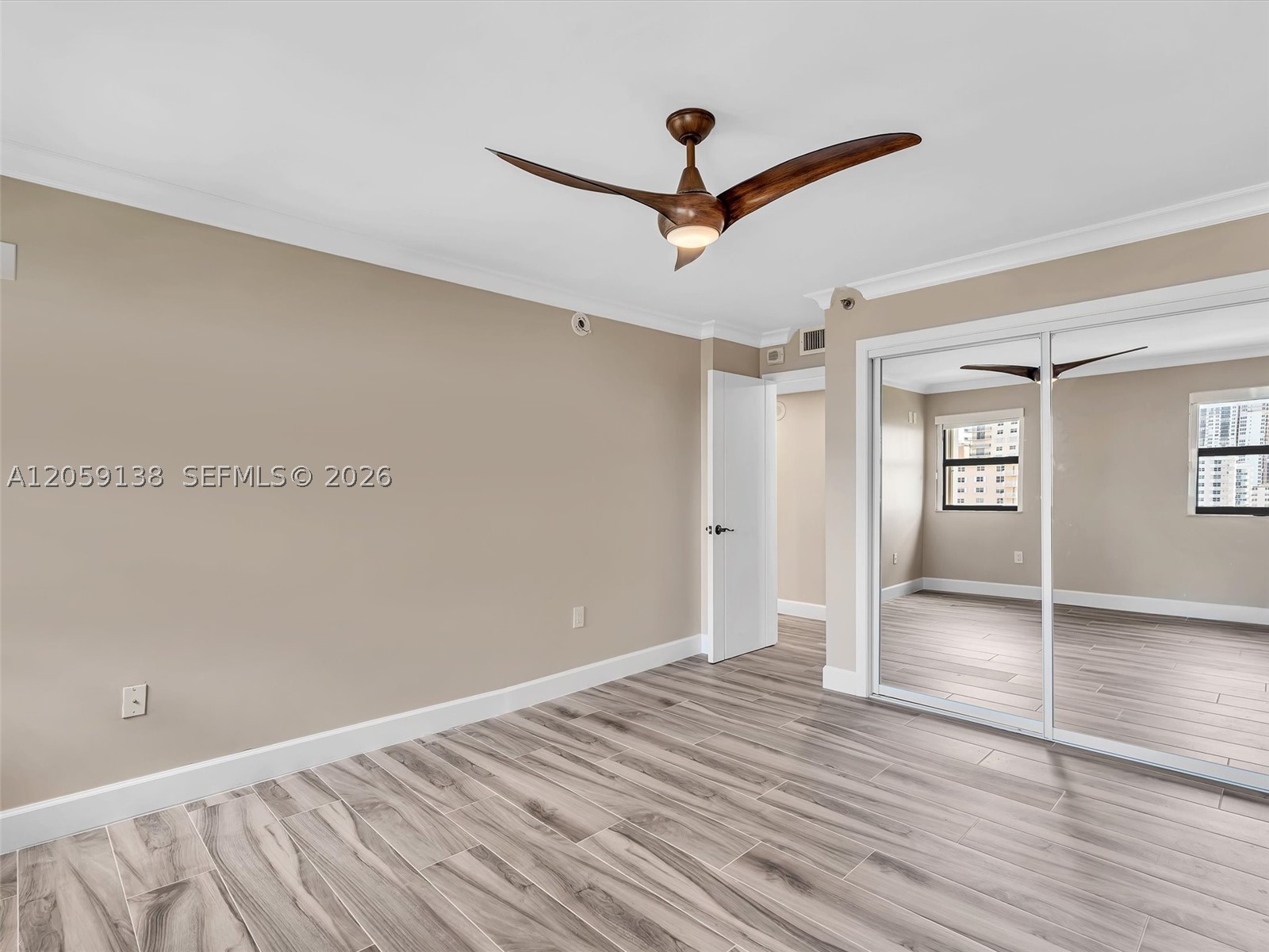 1201 S Ocean Dr #802S, Hollywood FL 33019