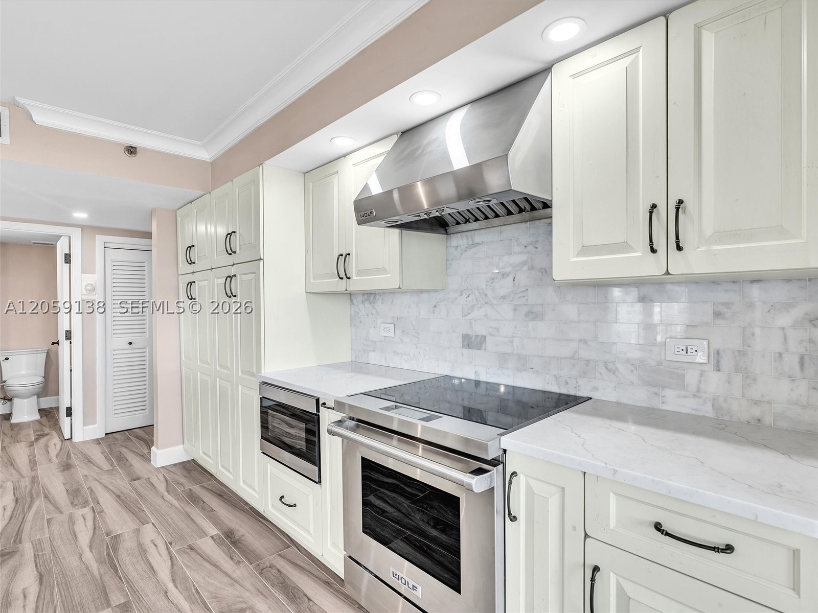1201 S Ocean Dr #802S, Hollywood FL 33019