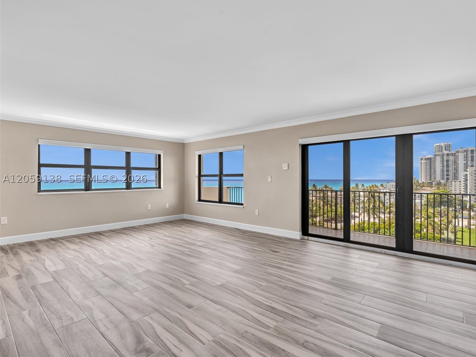 1201 S Ocean Dr #802S, Hollywood FL 33019