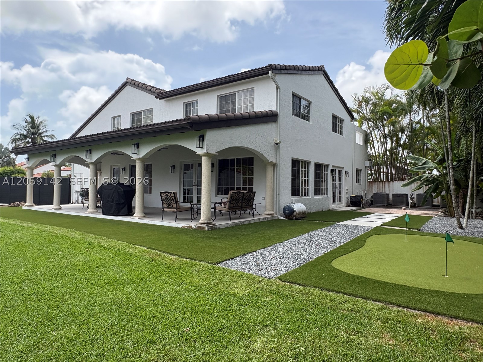6610 SW 104th Ct, Miami FL 33173
