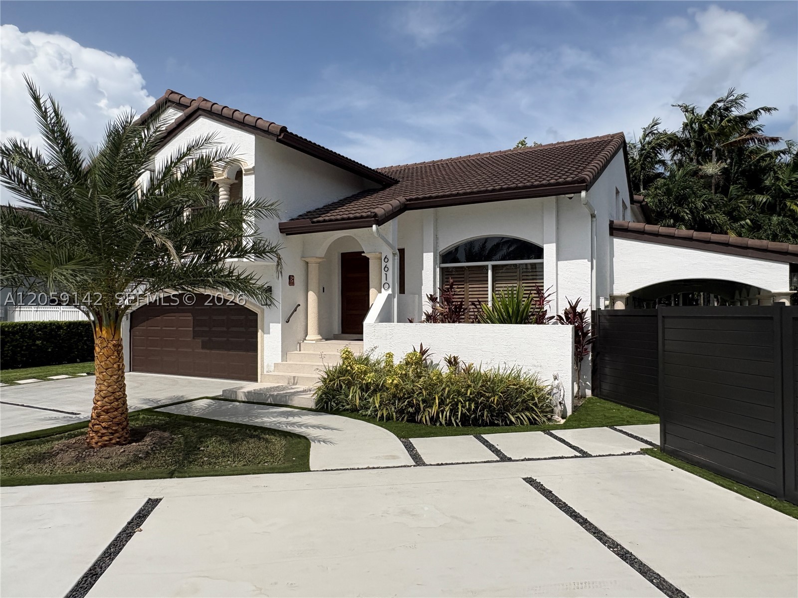 6610 SW 104th Ct, Miami FL 33173