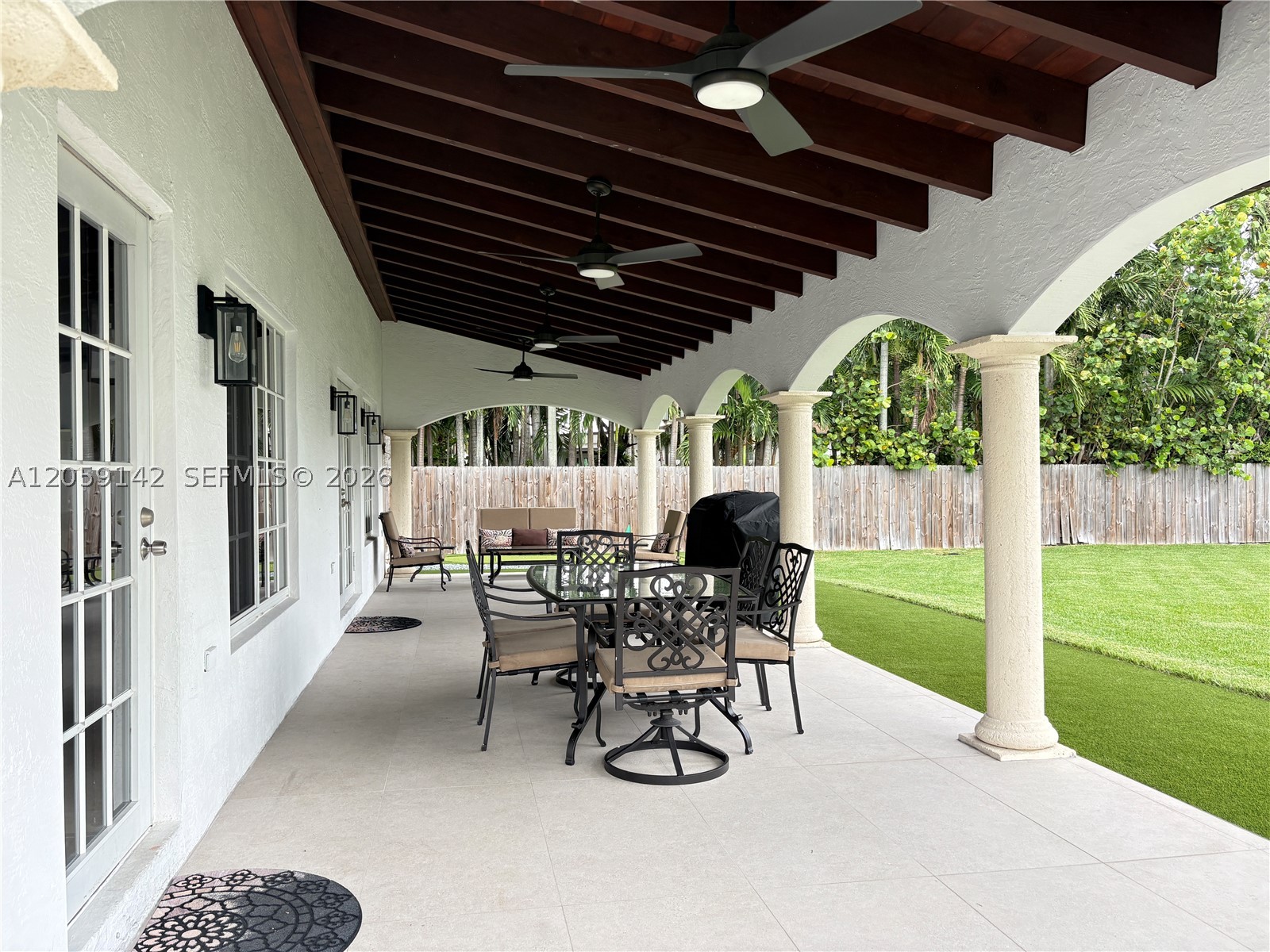 6610 SW 104th Ct, Miami FL 33173