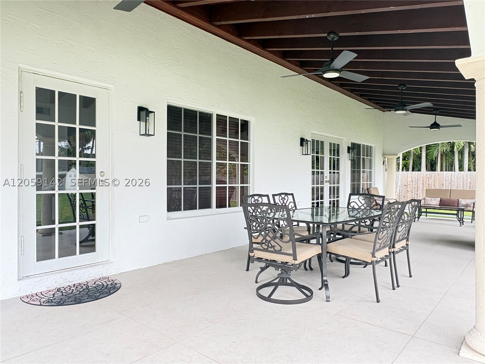 6610 SW 104th Ct, Miami FL 33173