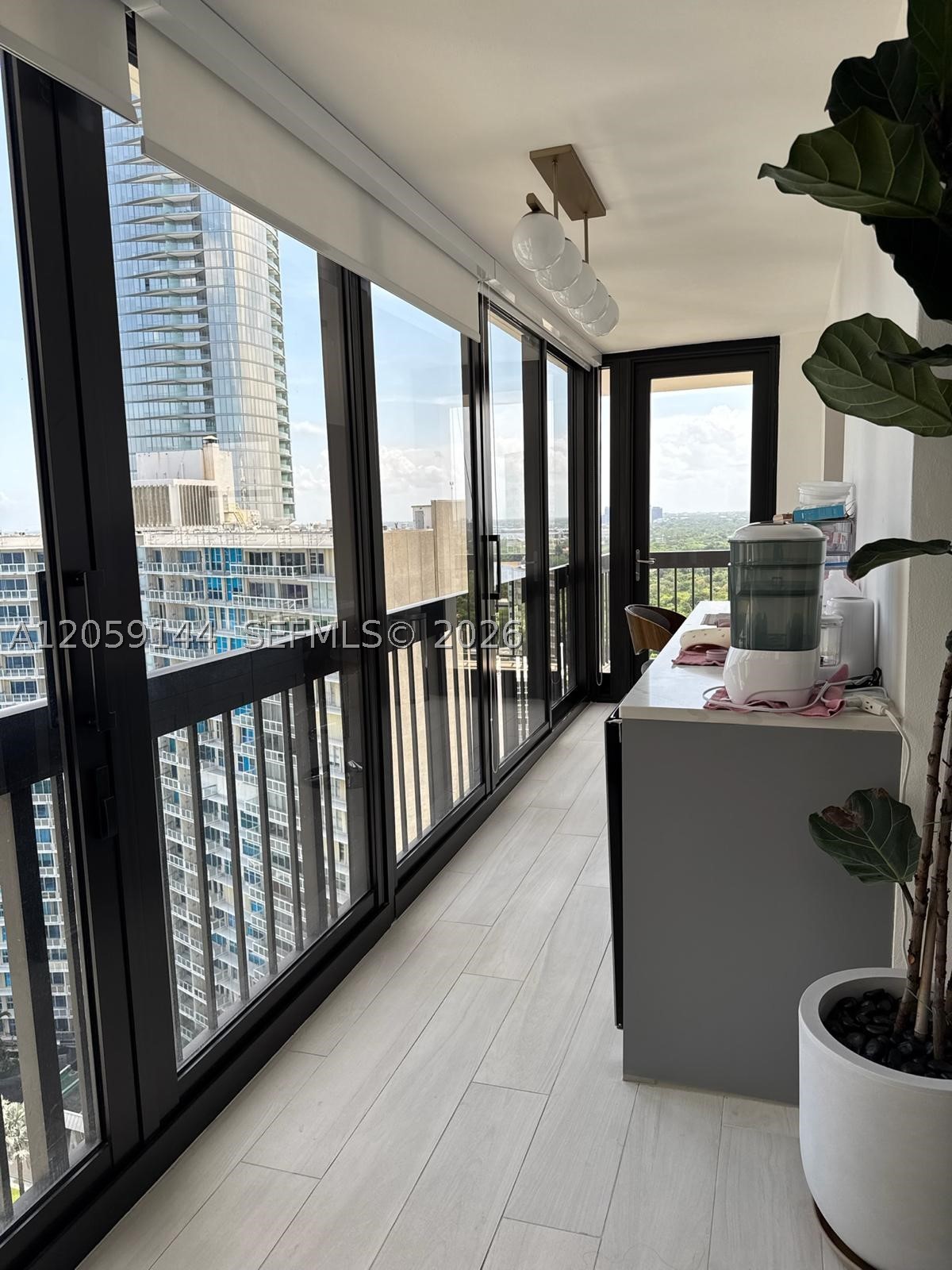2333 Brickell Ave #2512, Miami FL 33129