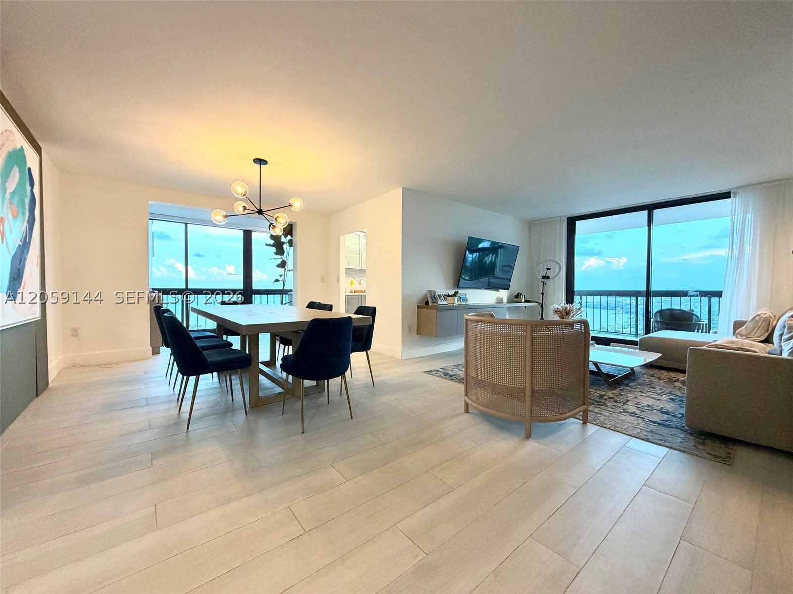 2333 Brickell Ave #2512, Miami FL 33129