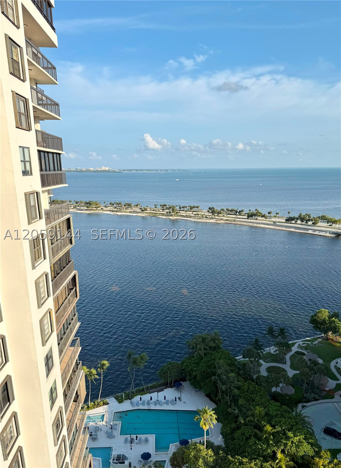 2333 Brickell Ave #2512, Miami FL 33129