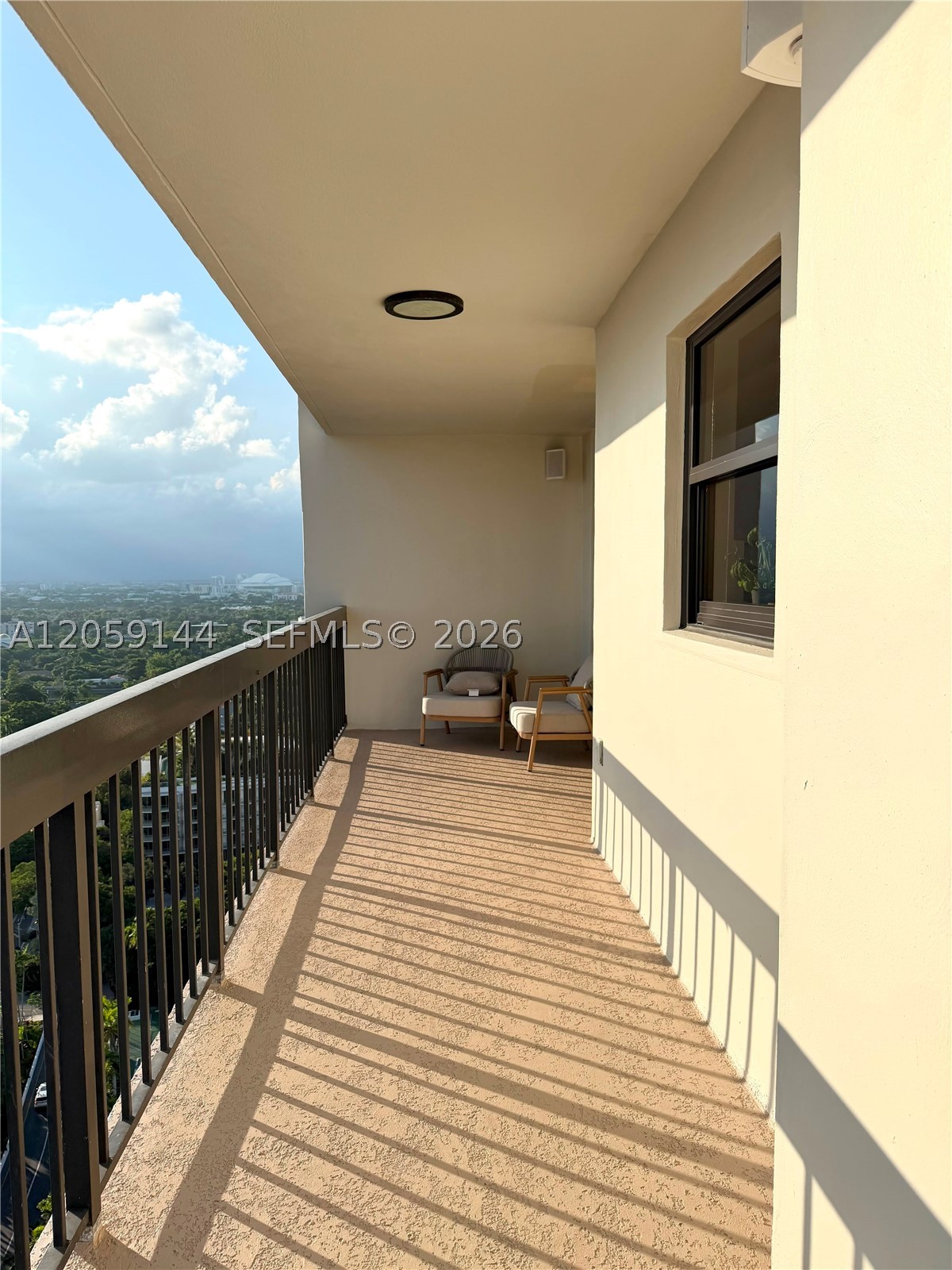 2333 Brickell Ave #2512, Miami FL 33129