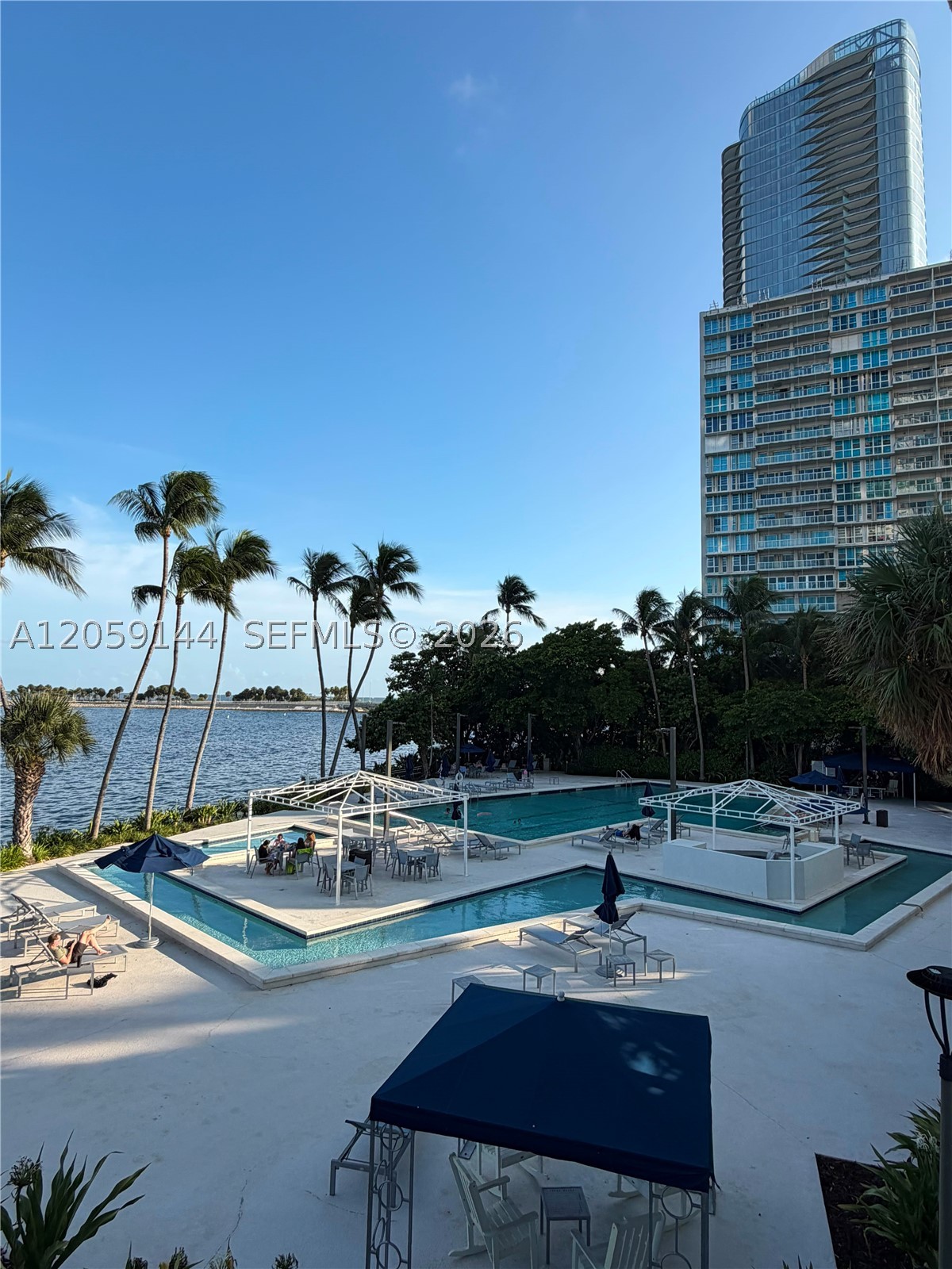2333 Brickell Ave #2512, Miami FL 33129