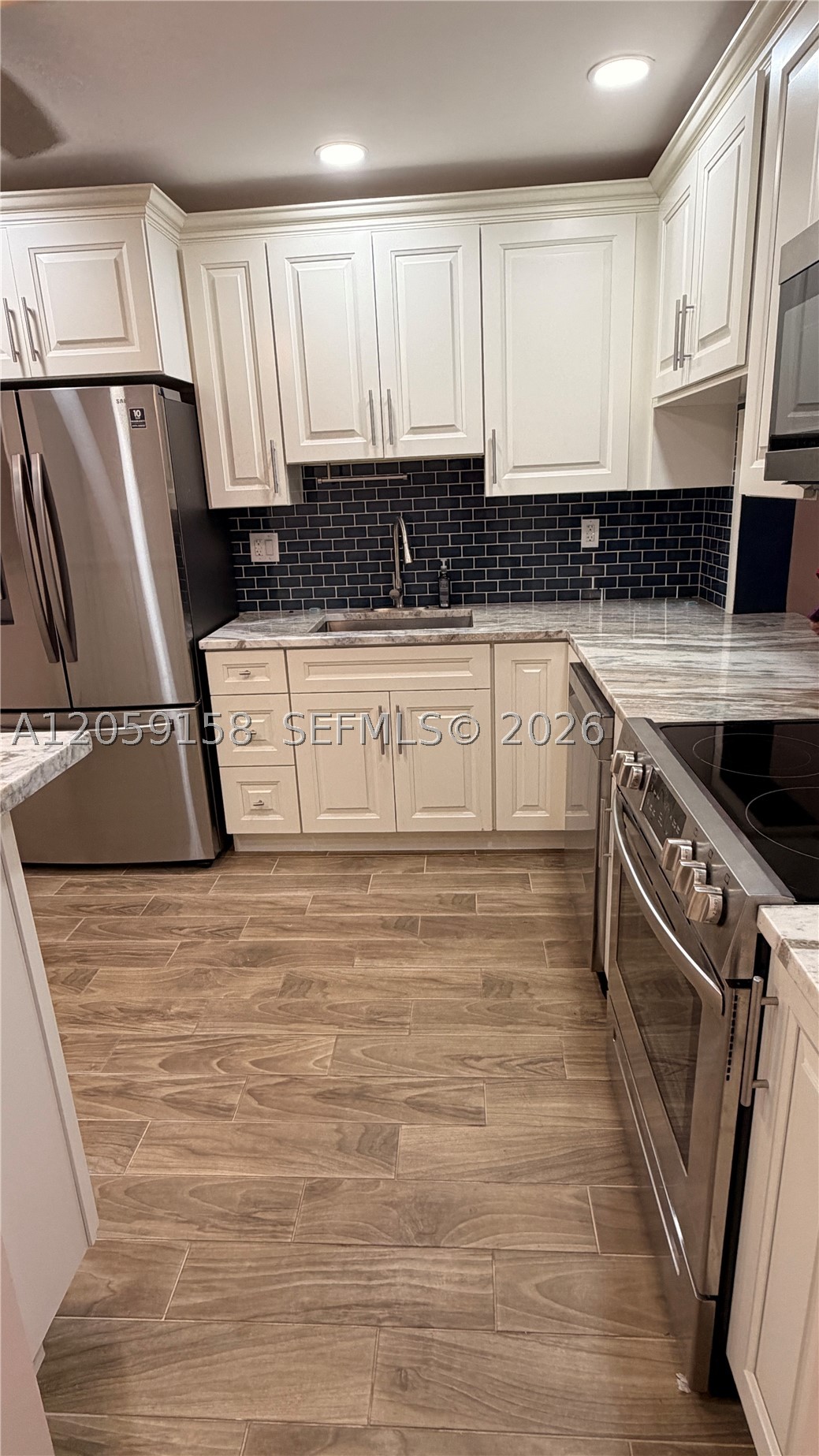 6090 N Sabal Palm Blvd #311, Tamarac FL 33319