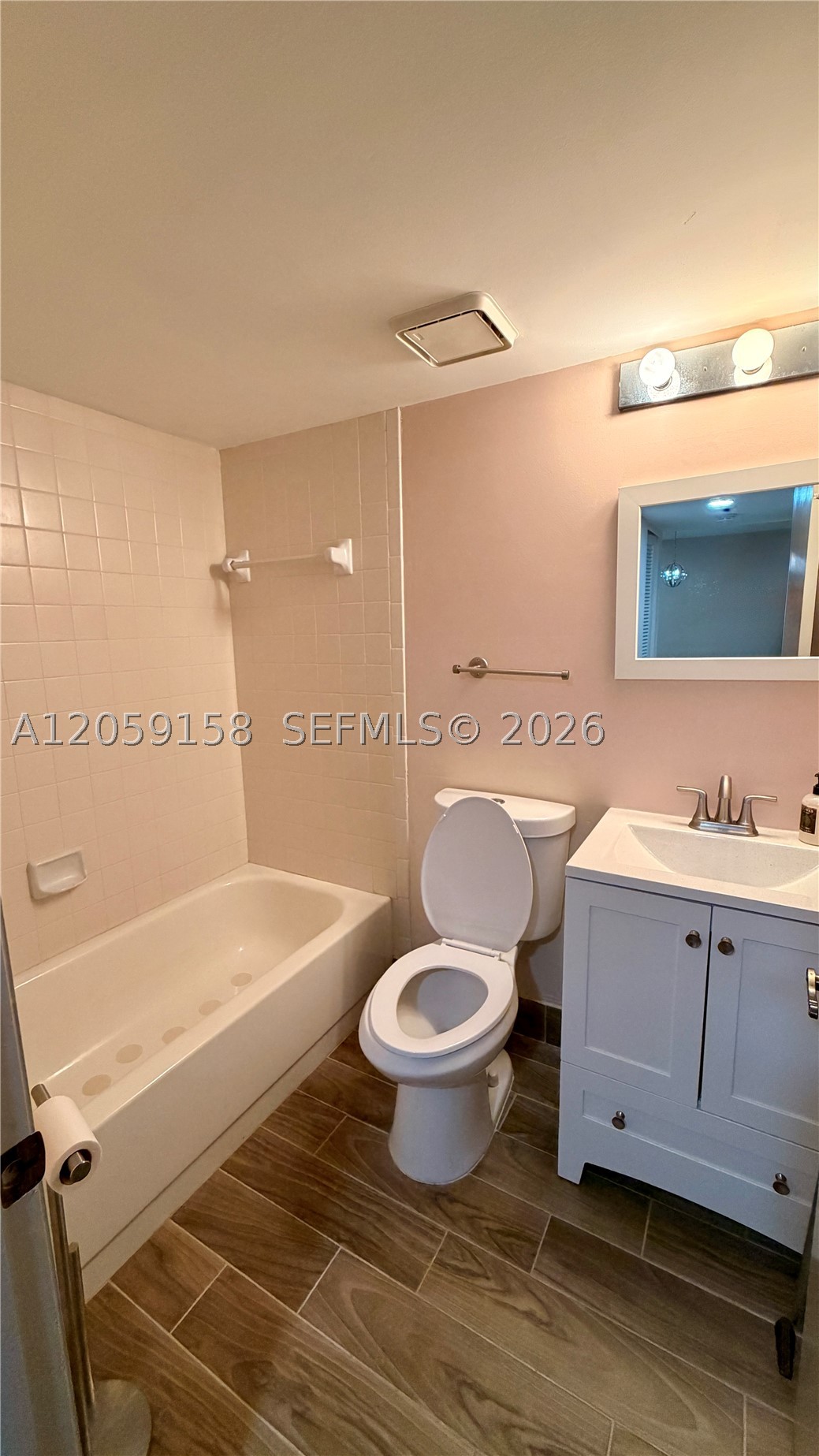6090 N Sabal Palm Blvd #311, Tamarac FL 33319