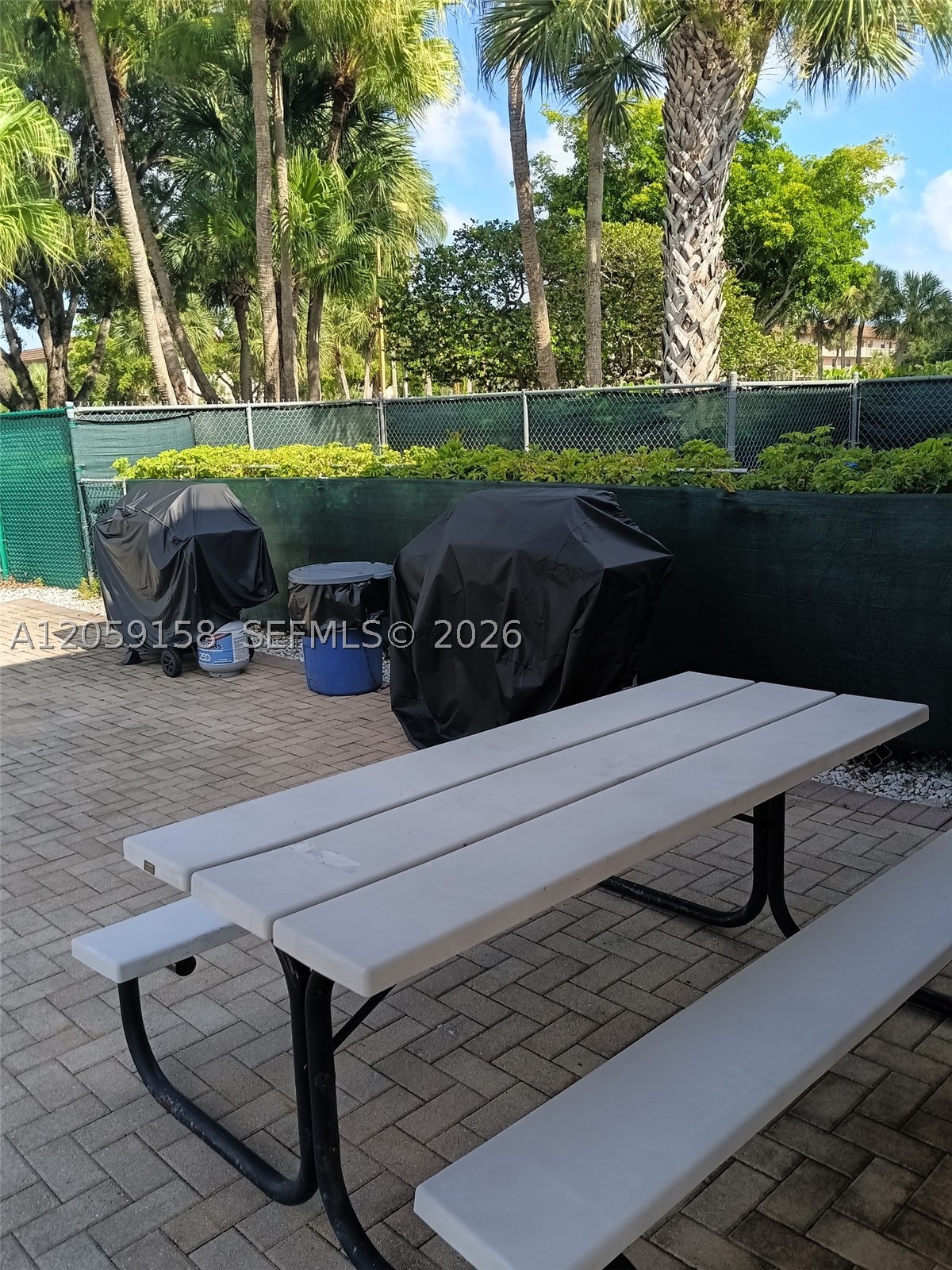6090 N Sabal Palm Blvd #311, Tamarac FL 33319