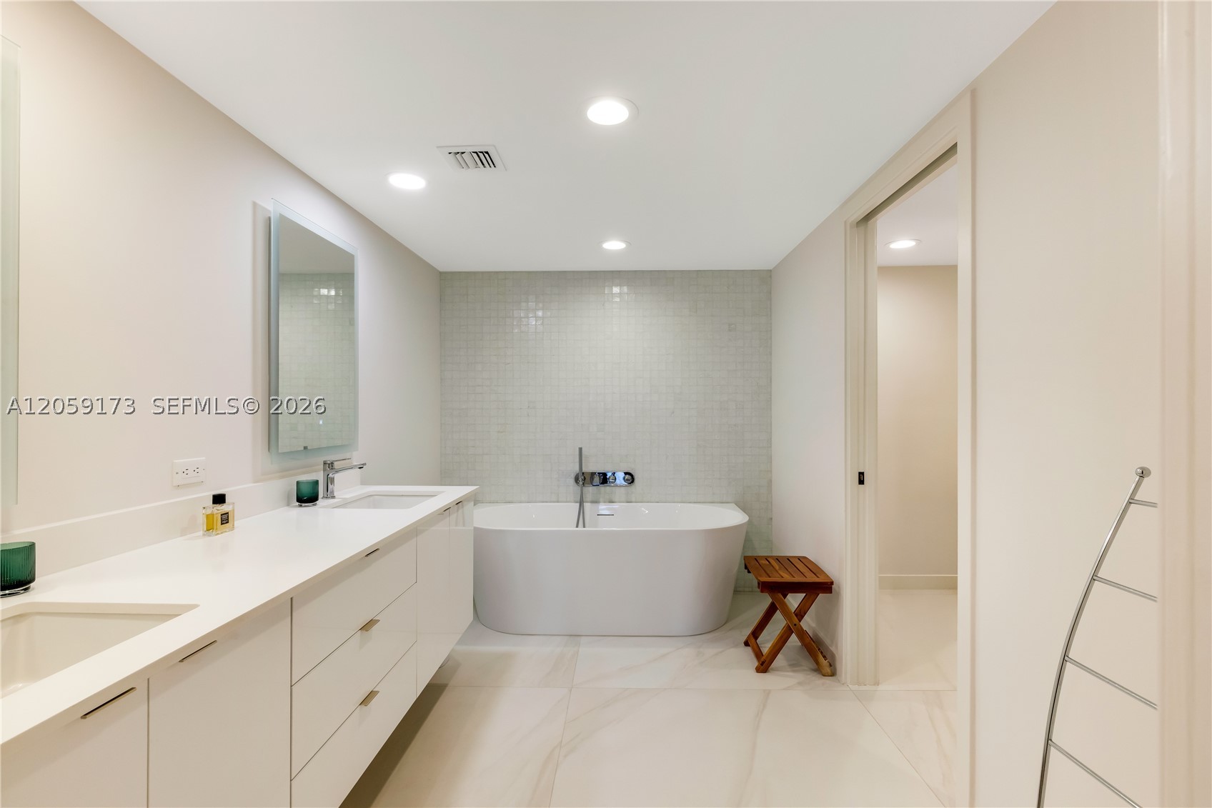3100 NE 47th Ct #13, Fort Lauderdale FL 33308