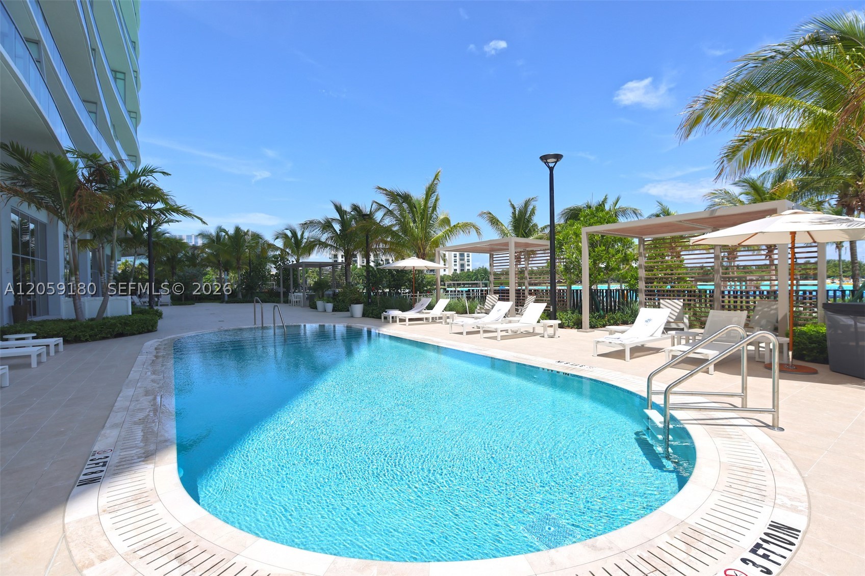 2411 Laguna Circle #1107, North Miami FL 33181