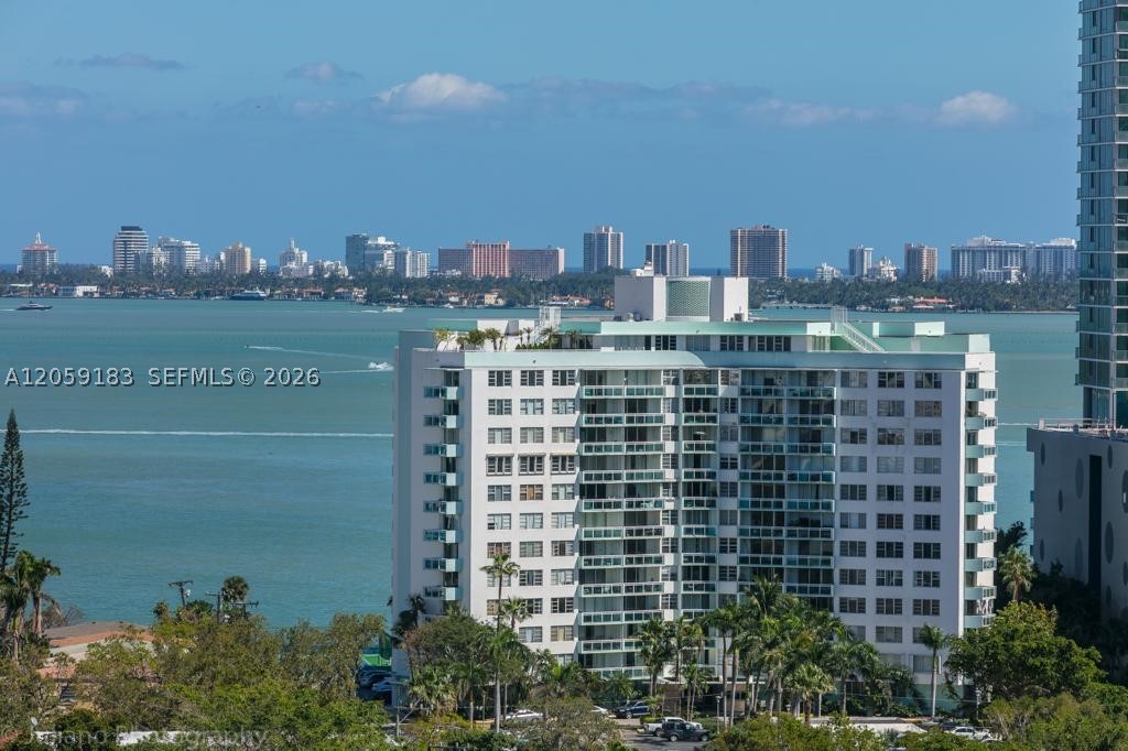 121 NE 34th St #1211, Miami FL 33137