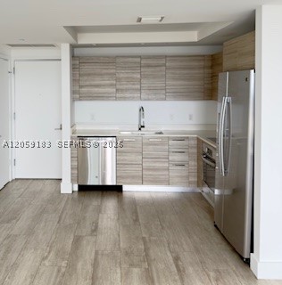 121 NE 34th St #1211, Miami FL 33137
