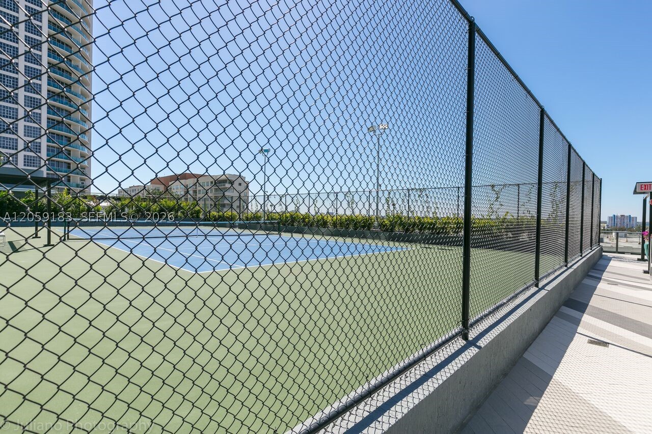 121 NE 34th St #1211, Miami FL 33137