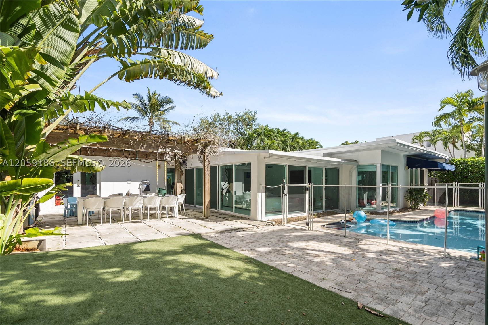 630 Allendale Rd, Key Biscayne FL 33149