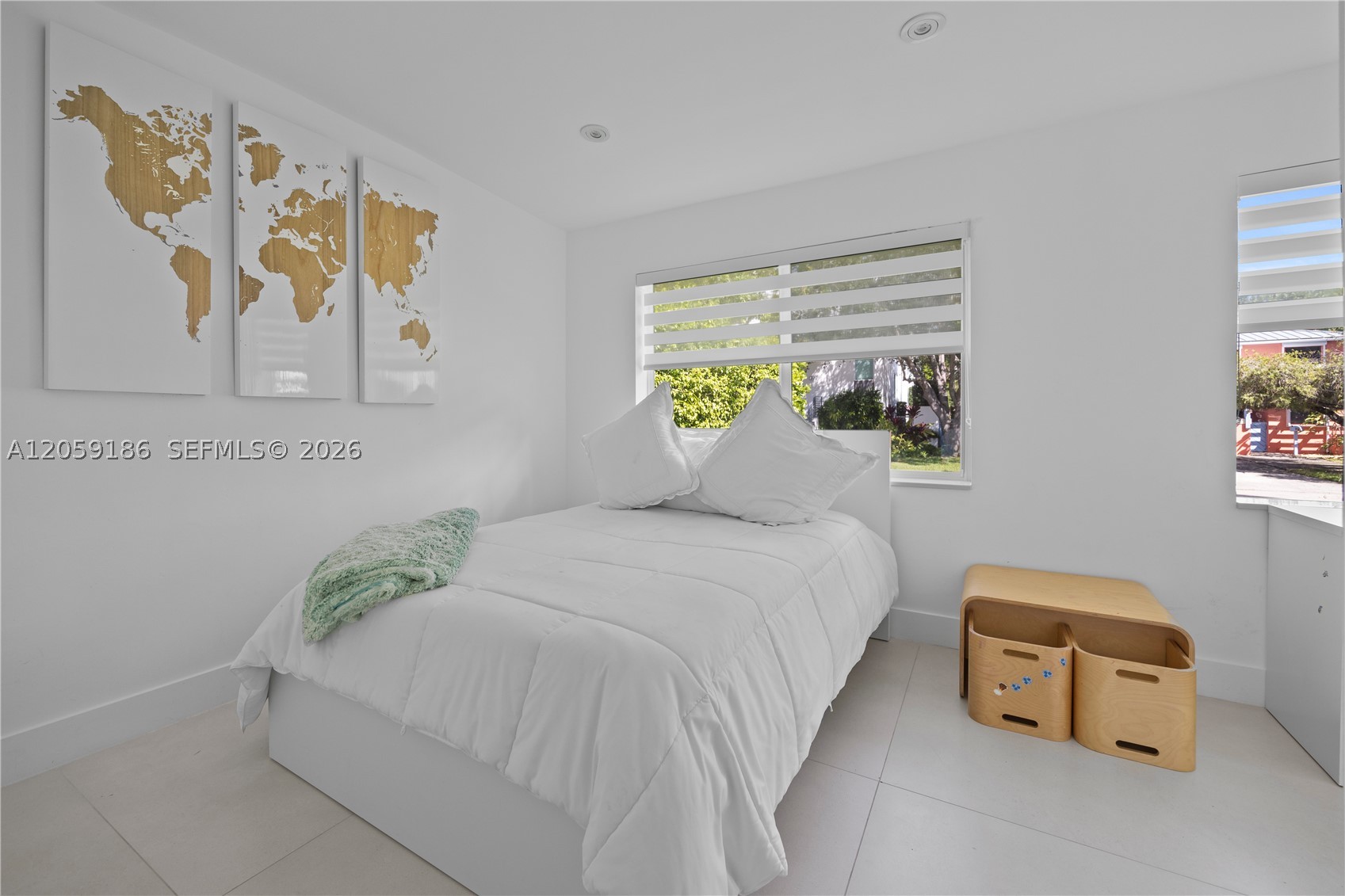 630 Allendale Rd, Key Biscayne FL 33149