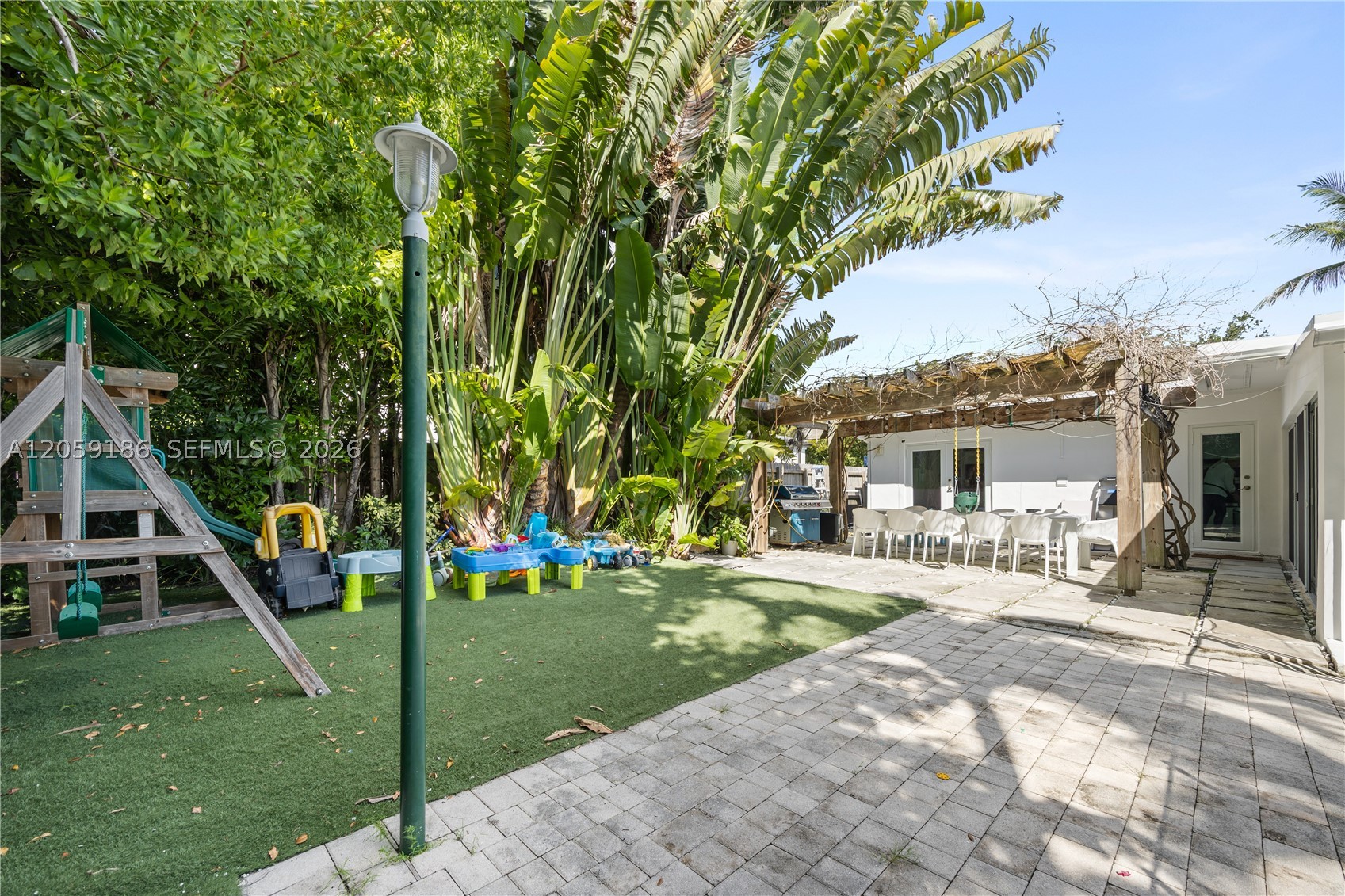 630 Allendale Rd, Key Biscayne FL 33149