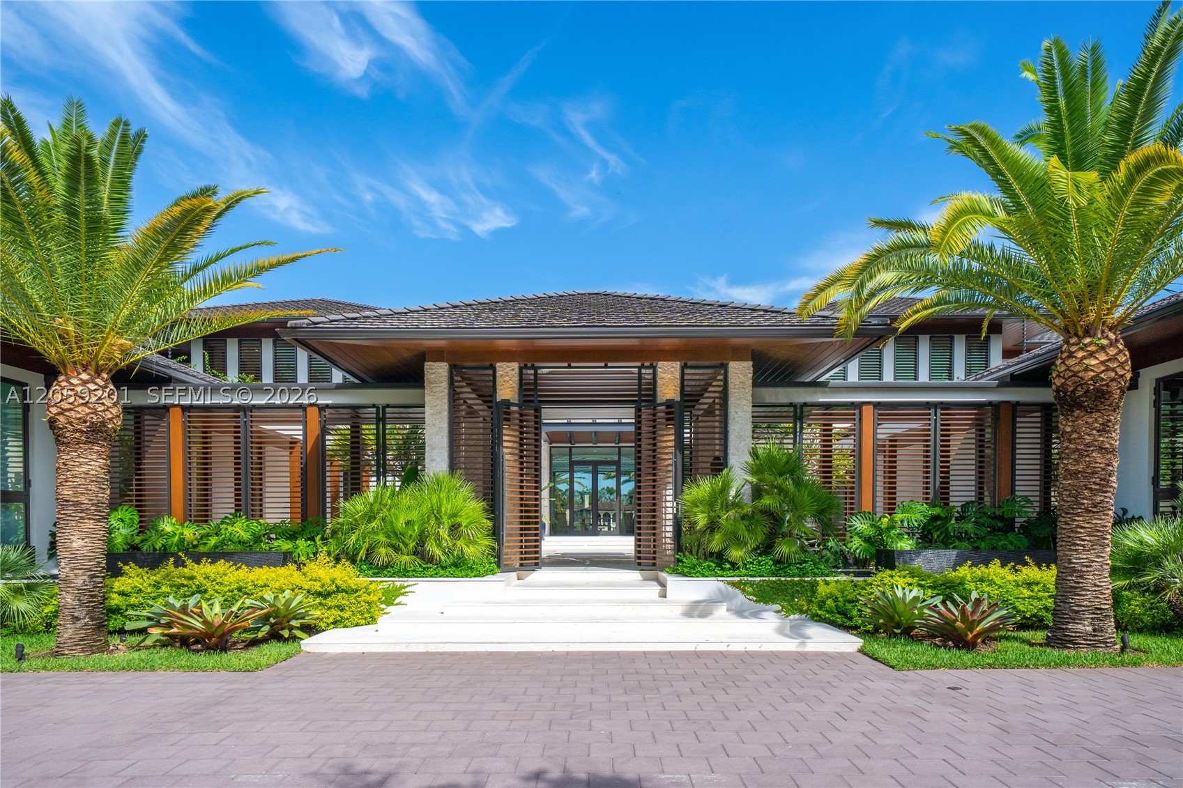 641 Leucadendra Dr, Coral Gables FL 33156
